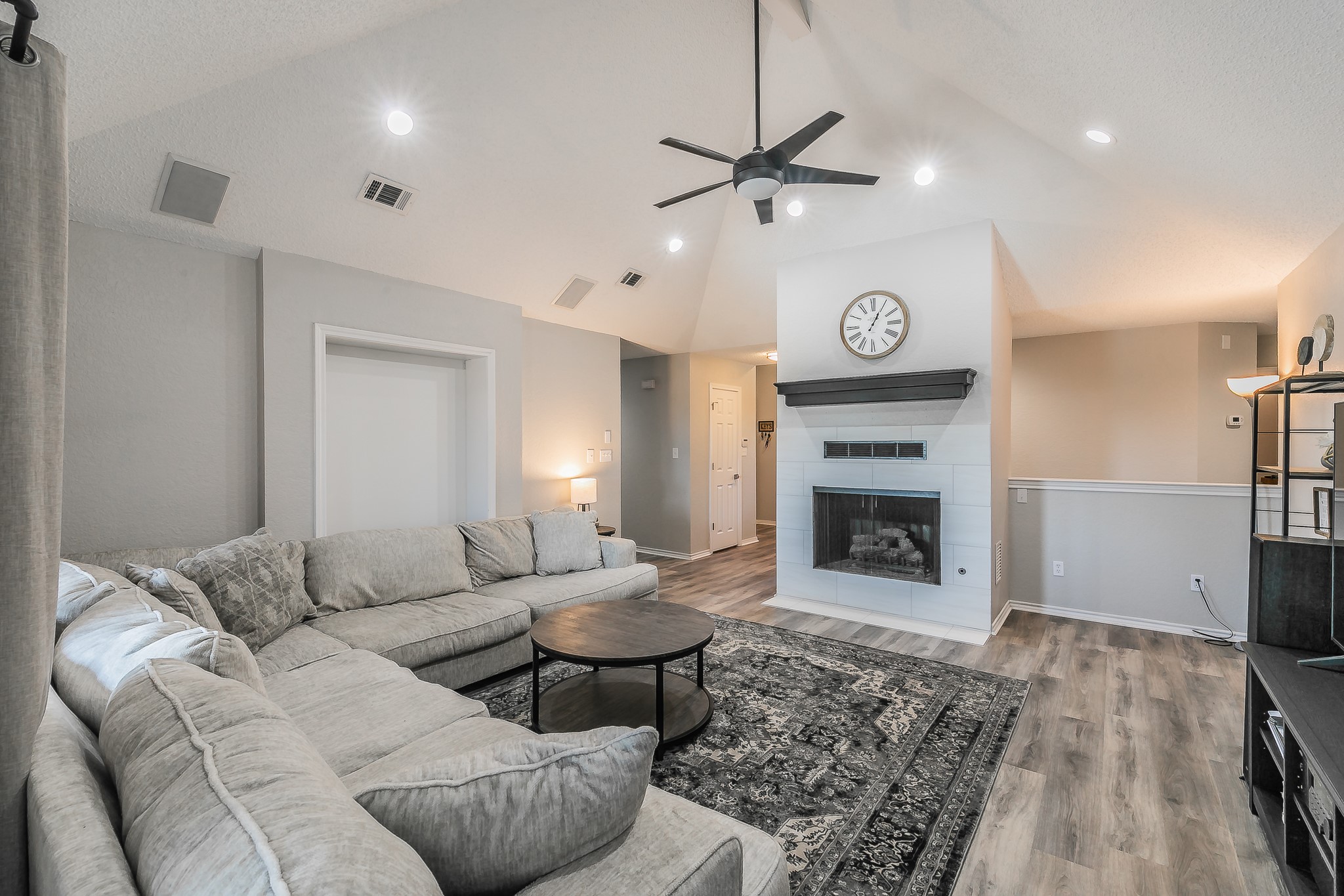 10213 Trail Ridge Drive