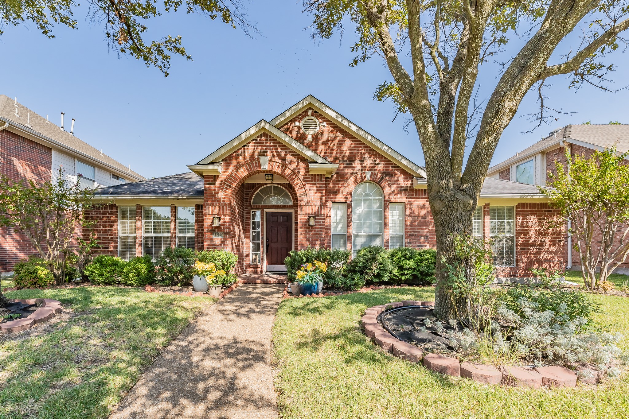 4633 Baldwin Lane