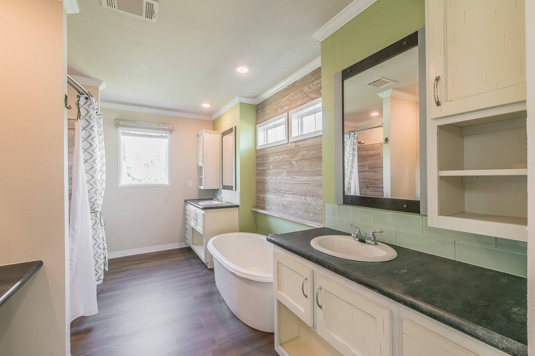 3813 Montego Bay Court