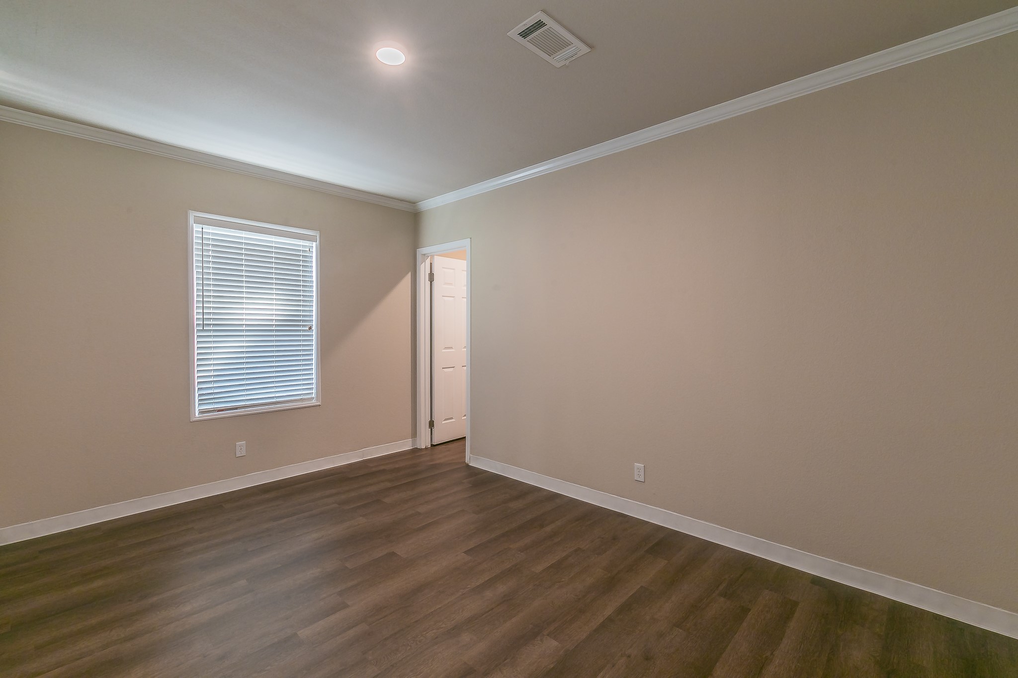 3813 Montego Bay Court