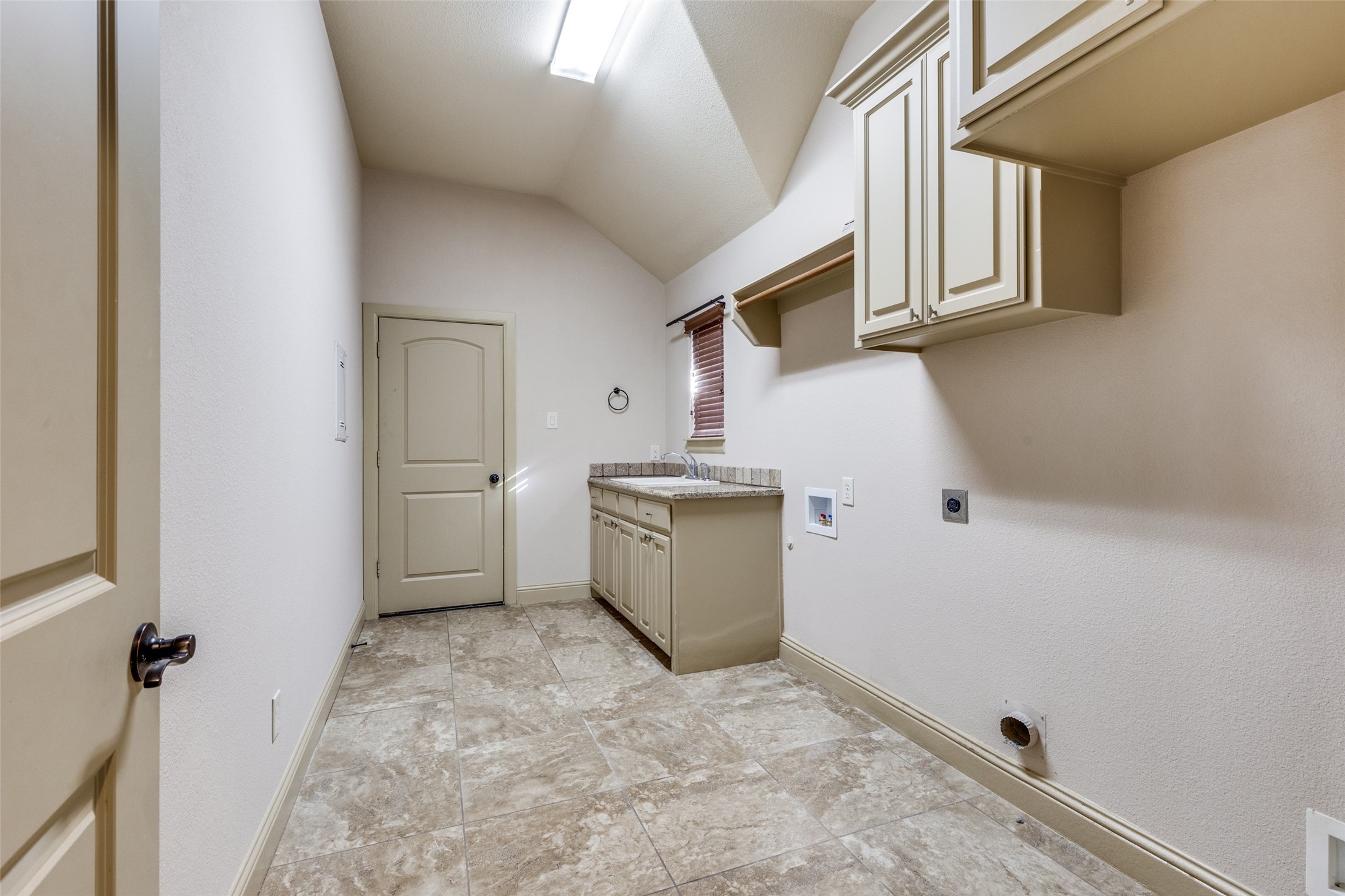13861 James Ranch Court