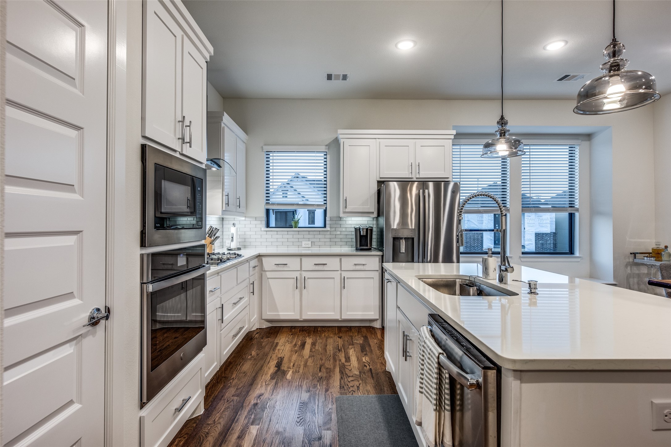 8246 Nunley Lane
