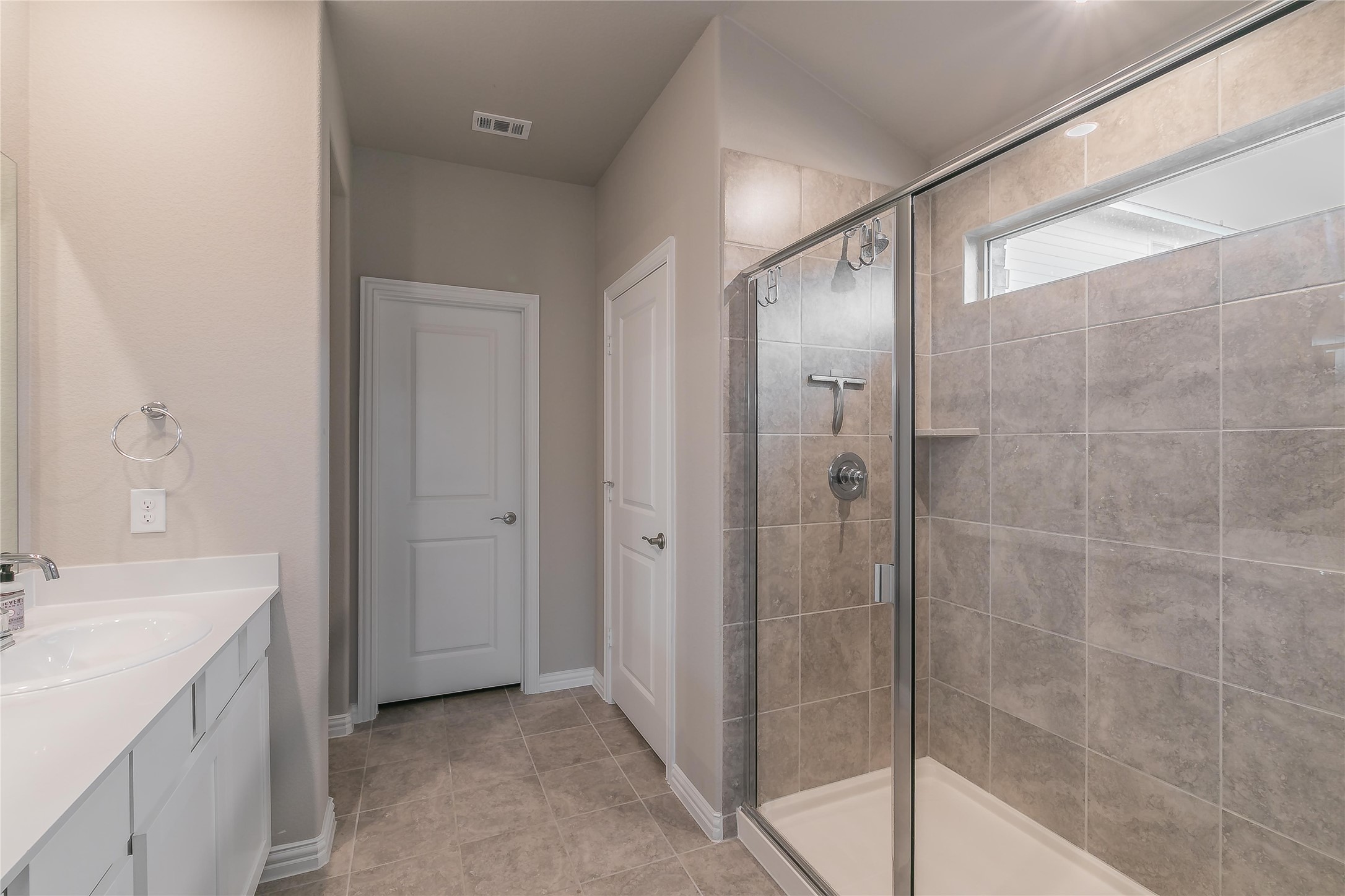 2537 Breccia Drive