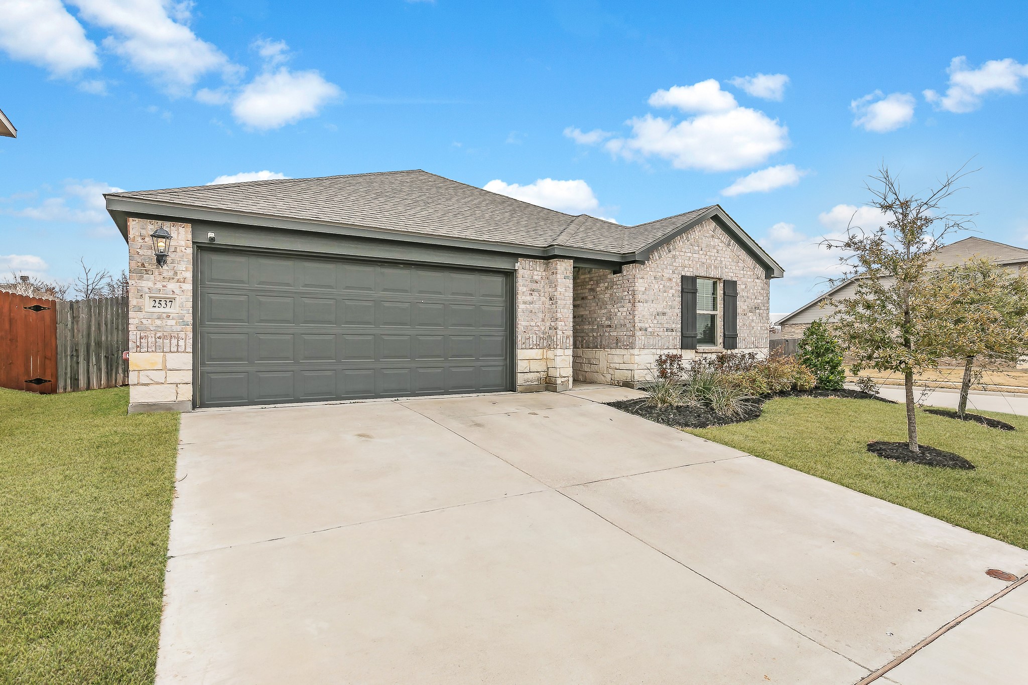 2537 Breccia Drive