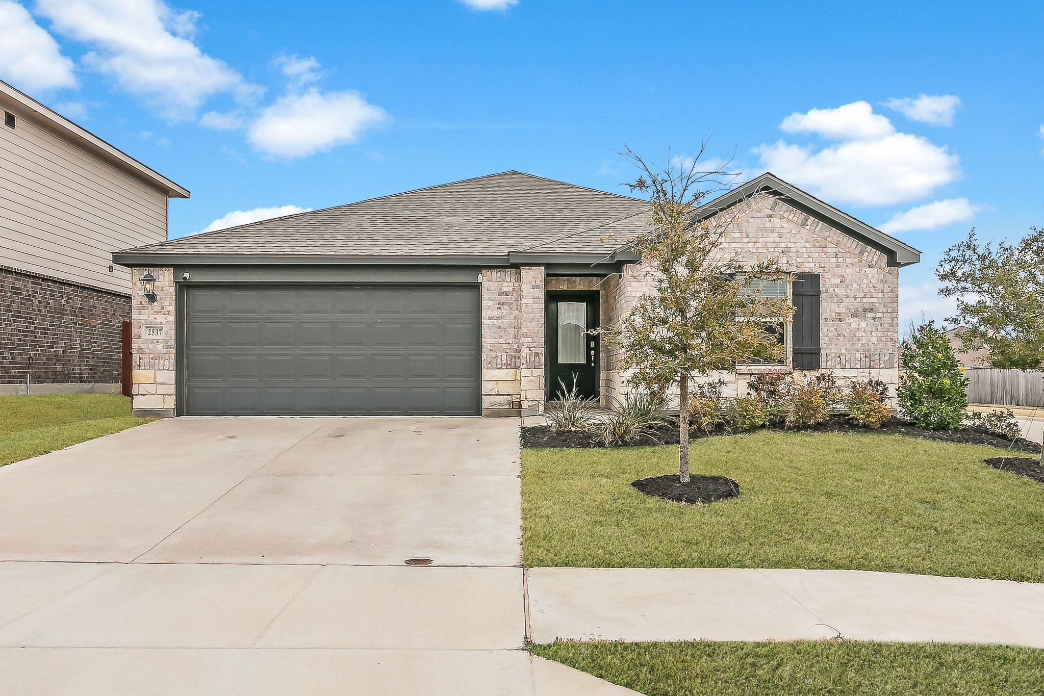2537 Breccia Drive