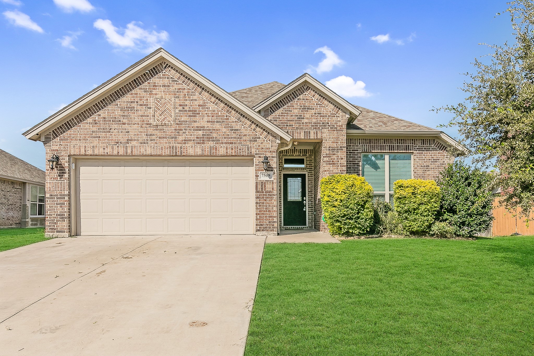 7509 Gairlock Drive