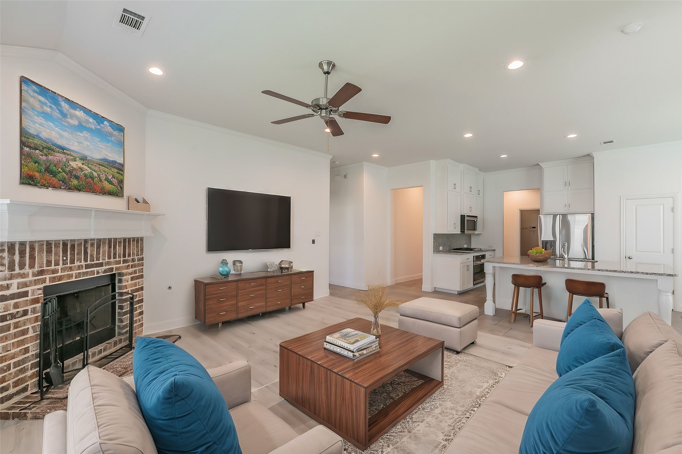 7509 Gairlock Drive