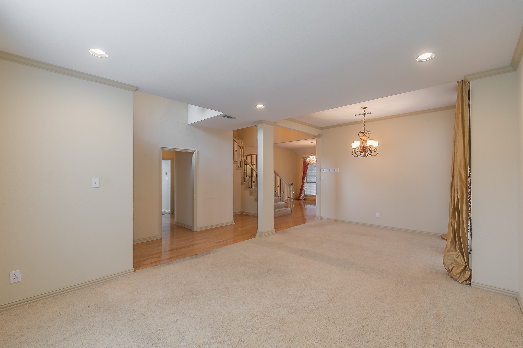 9128 Nob Hill Drive