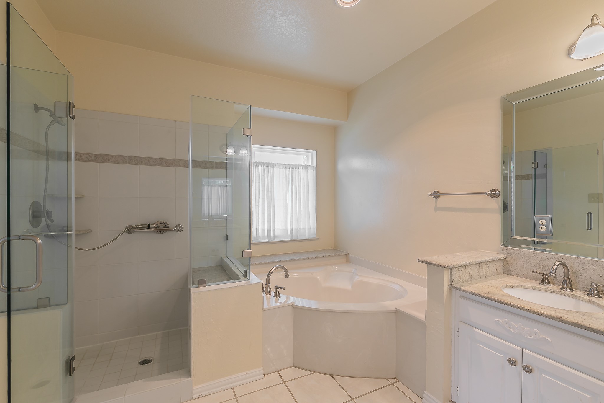 9128 Nob Hill Drive