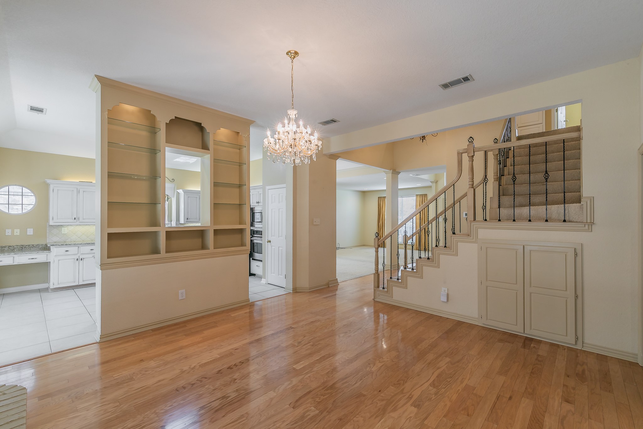9128 Nob Hill Drive