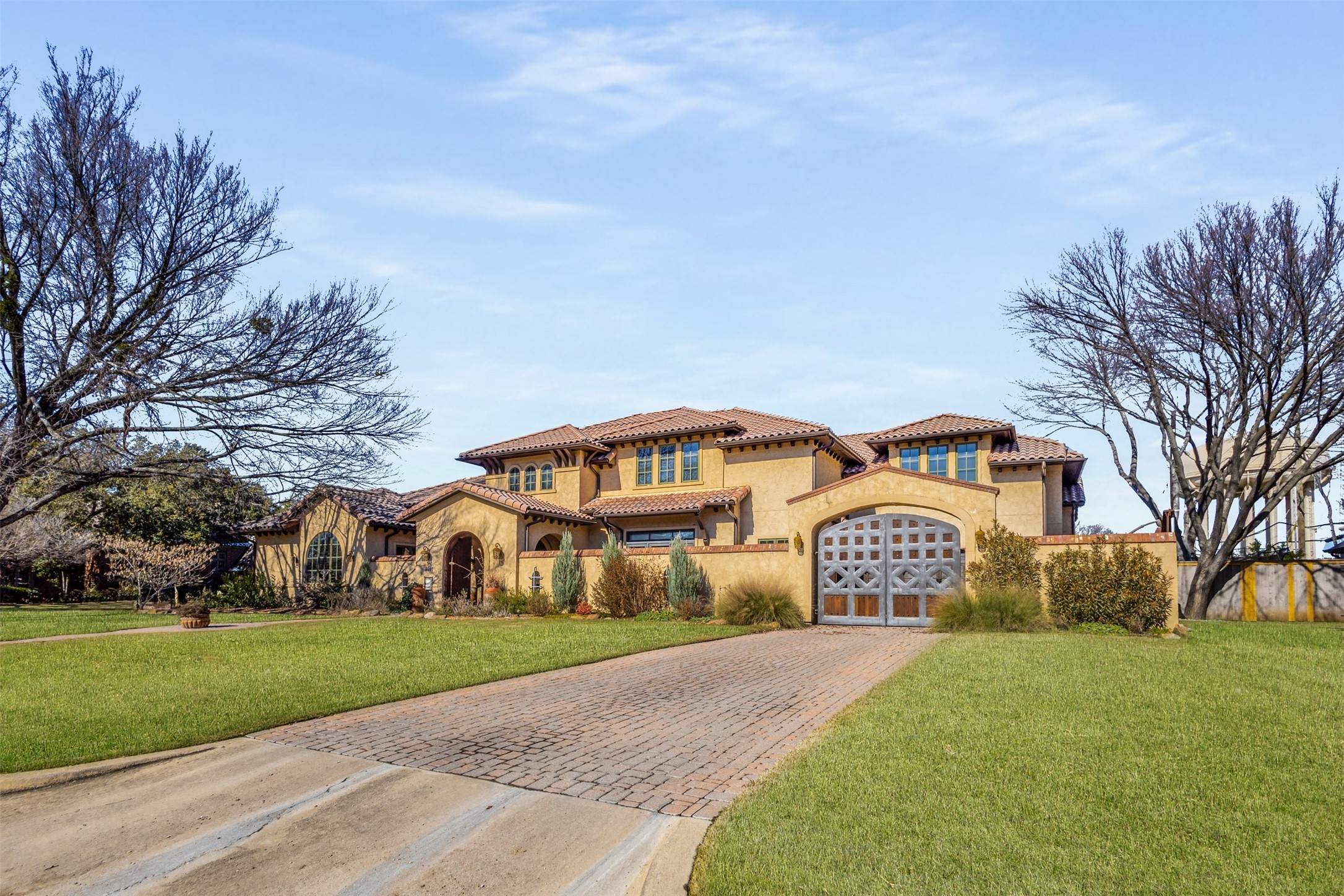 5811 Preston Haven Drive