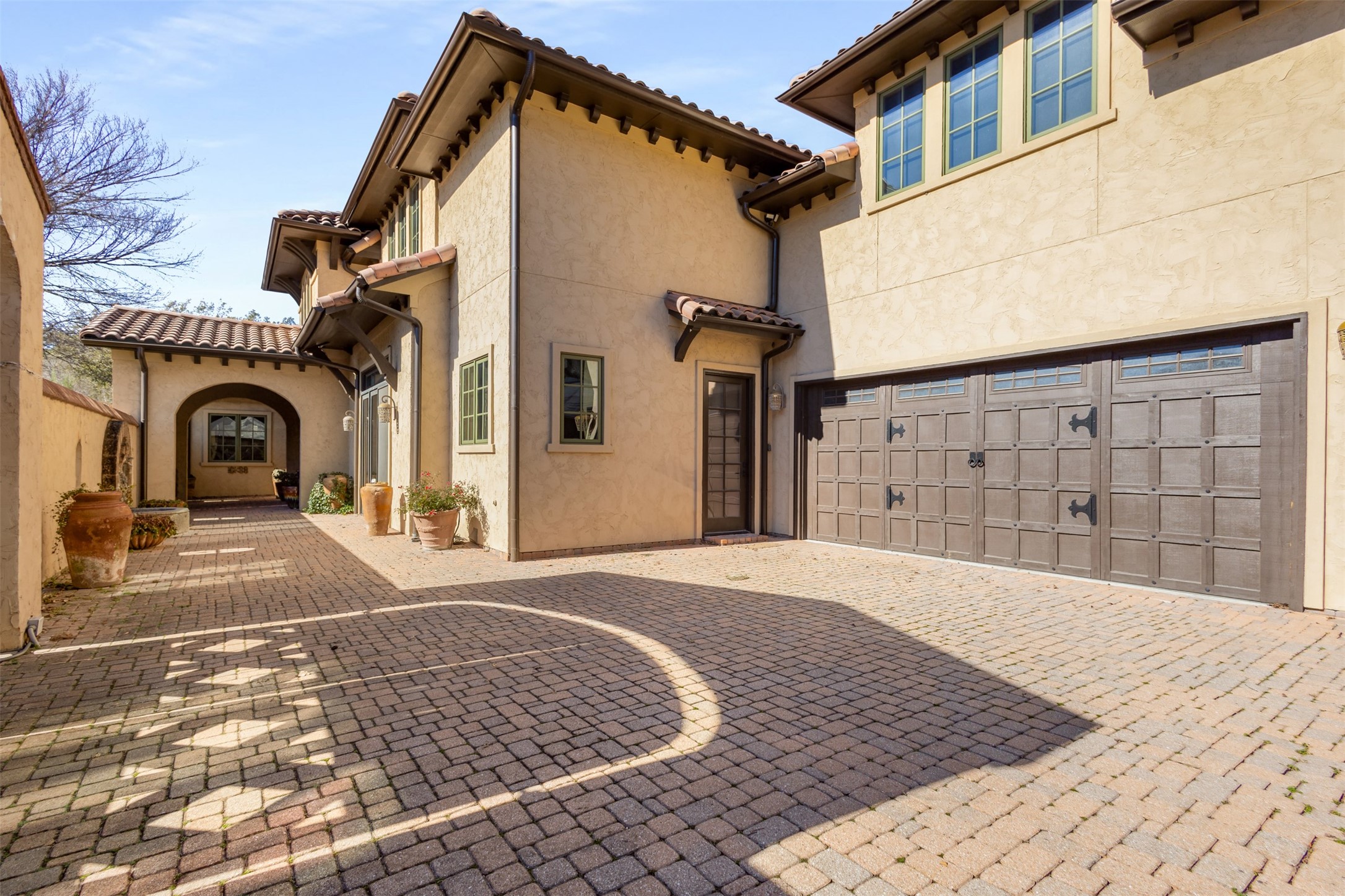 5811 Preston Haven Drive