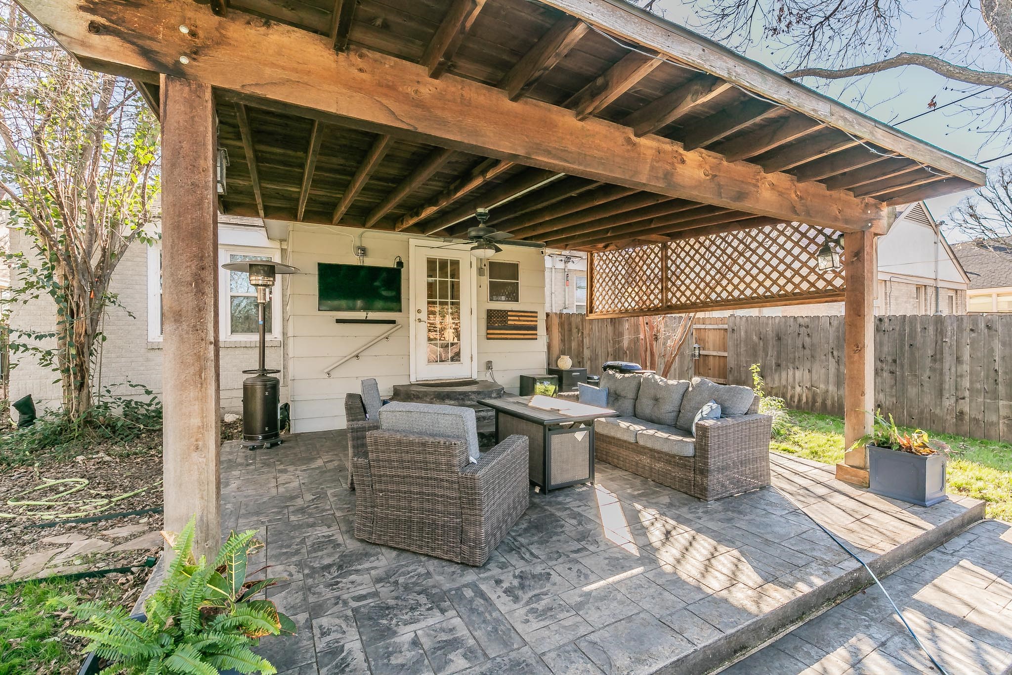 4008 Byers Avenue