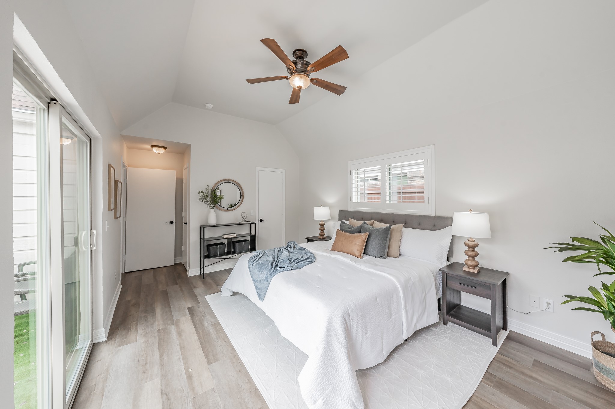 3004 Sheraton Drive