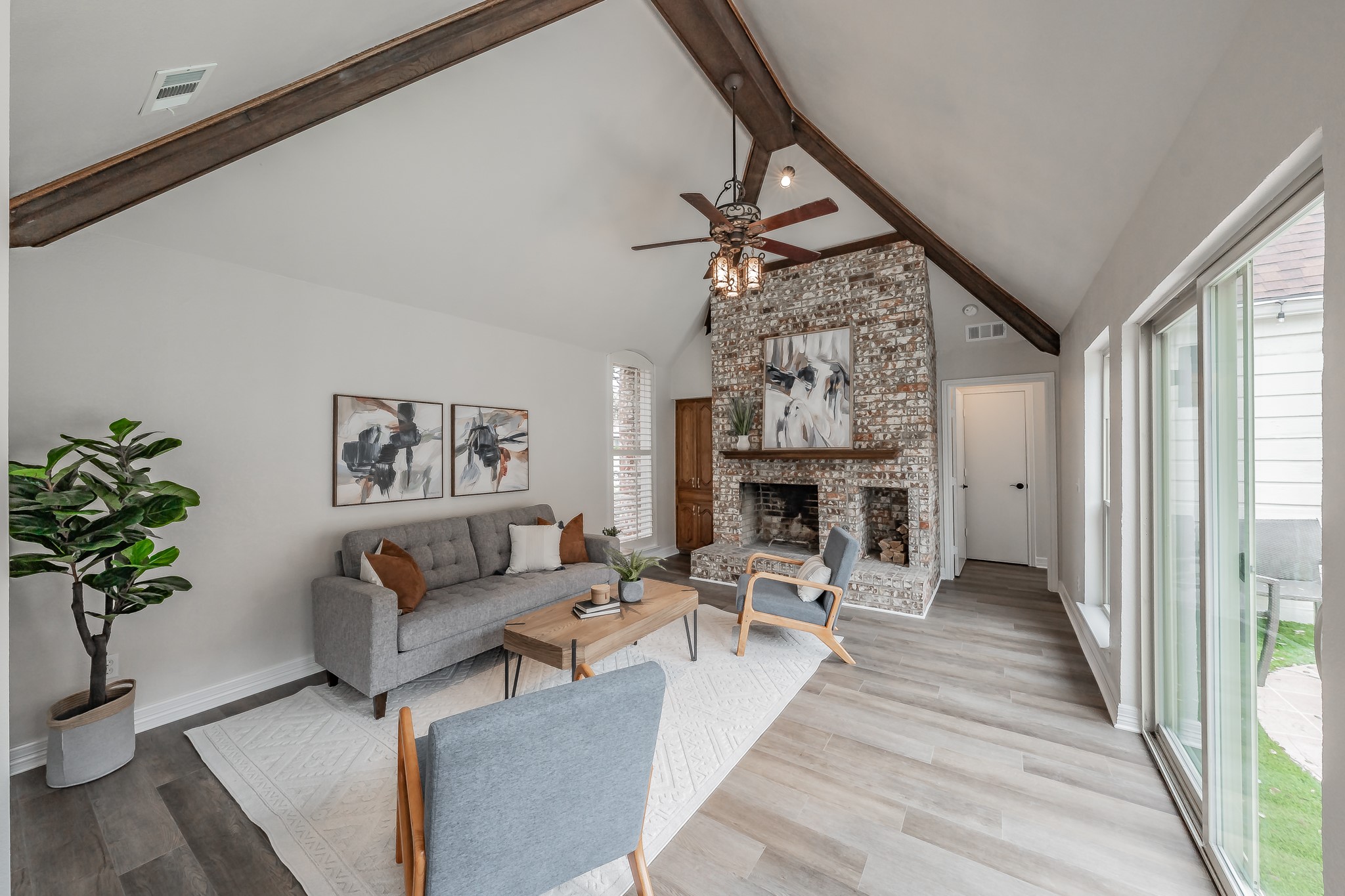 3004 Sheraton Drive