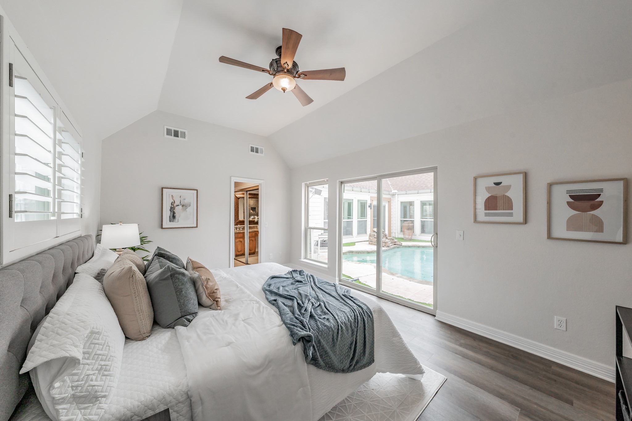 3004 Sheraton Drive