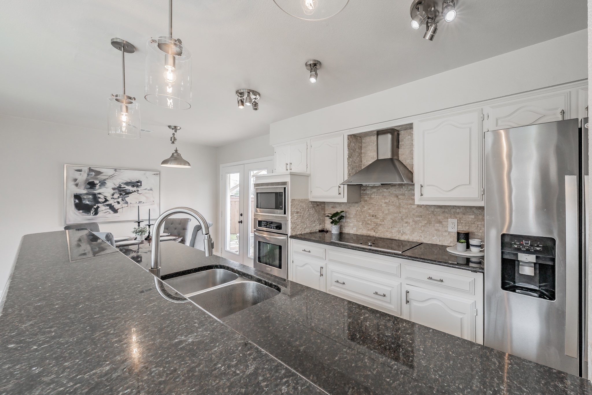 3004 Sheraton Drive