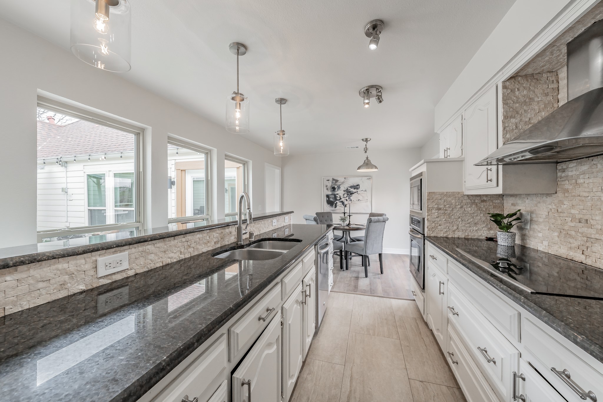 3004 Sheraton Drive