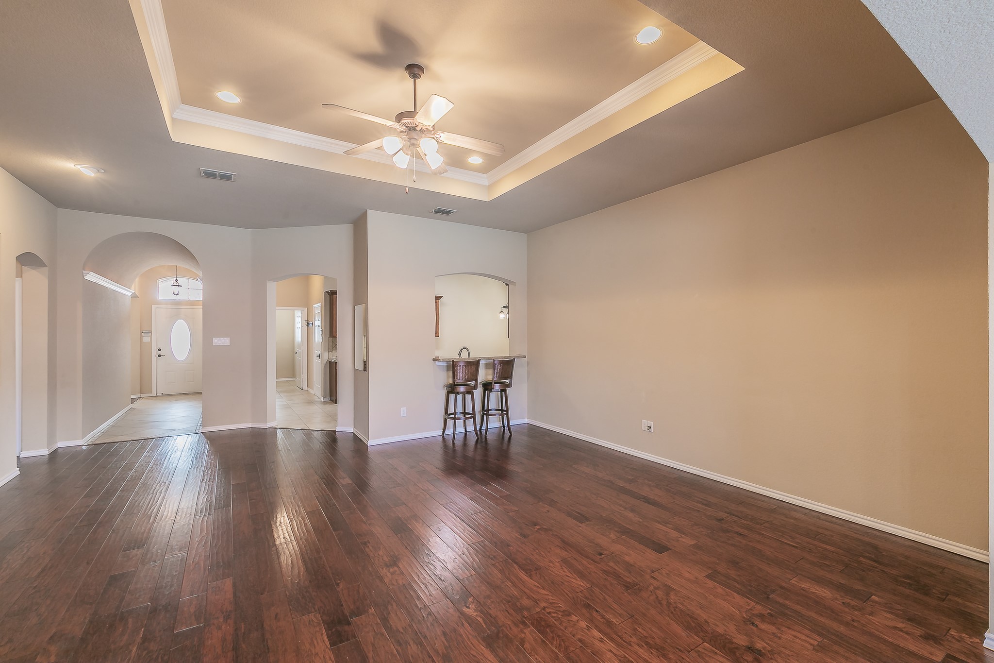 5504 La Bandera Trail