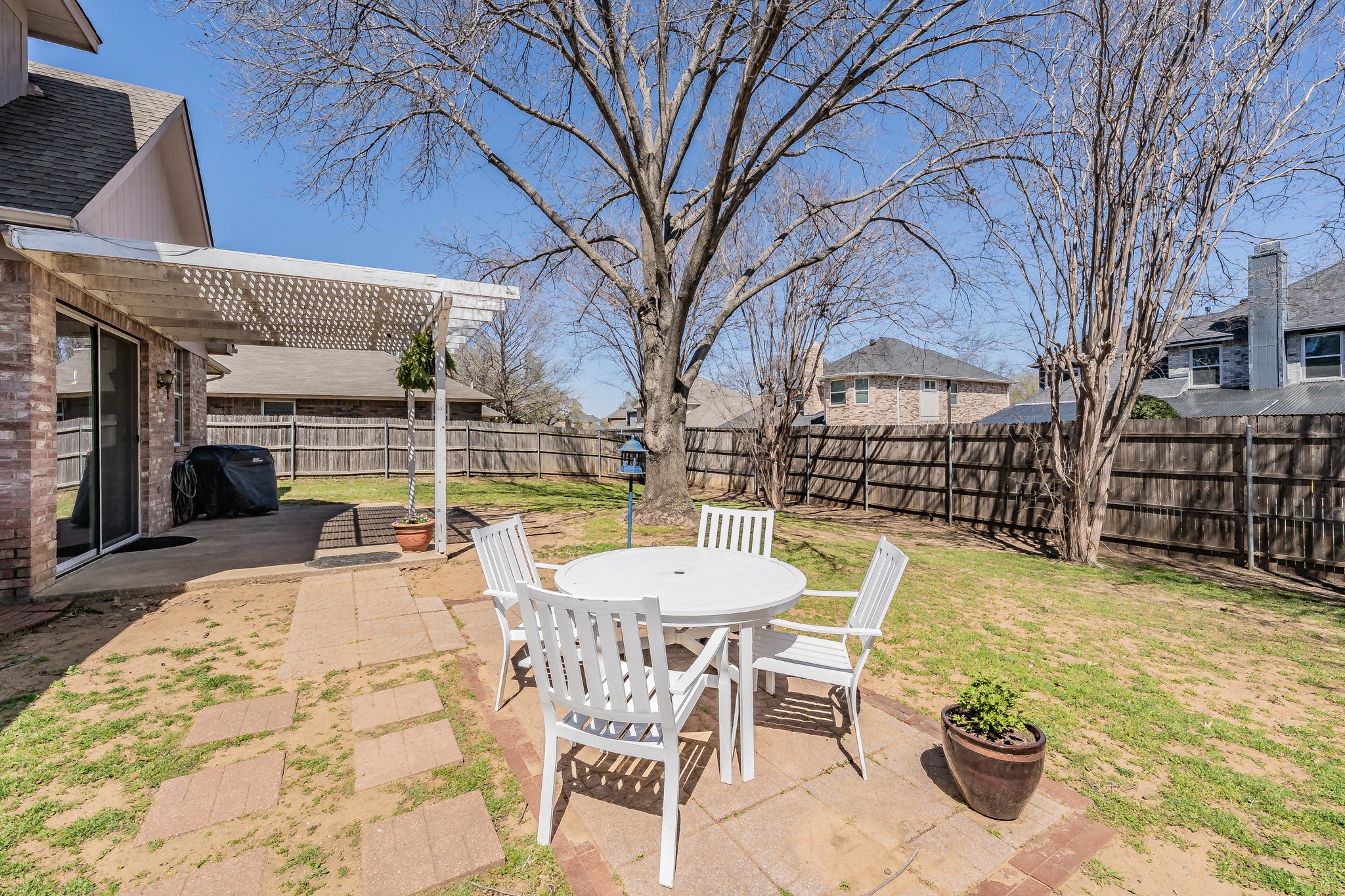 4916 Wolf Creek Trail