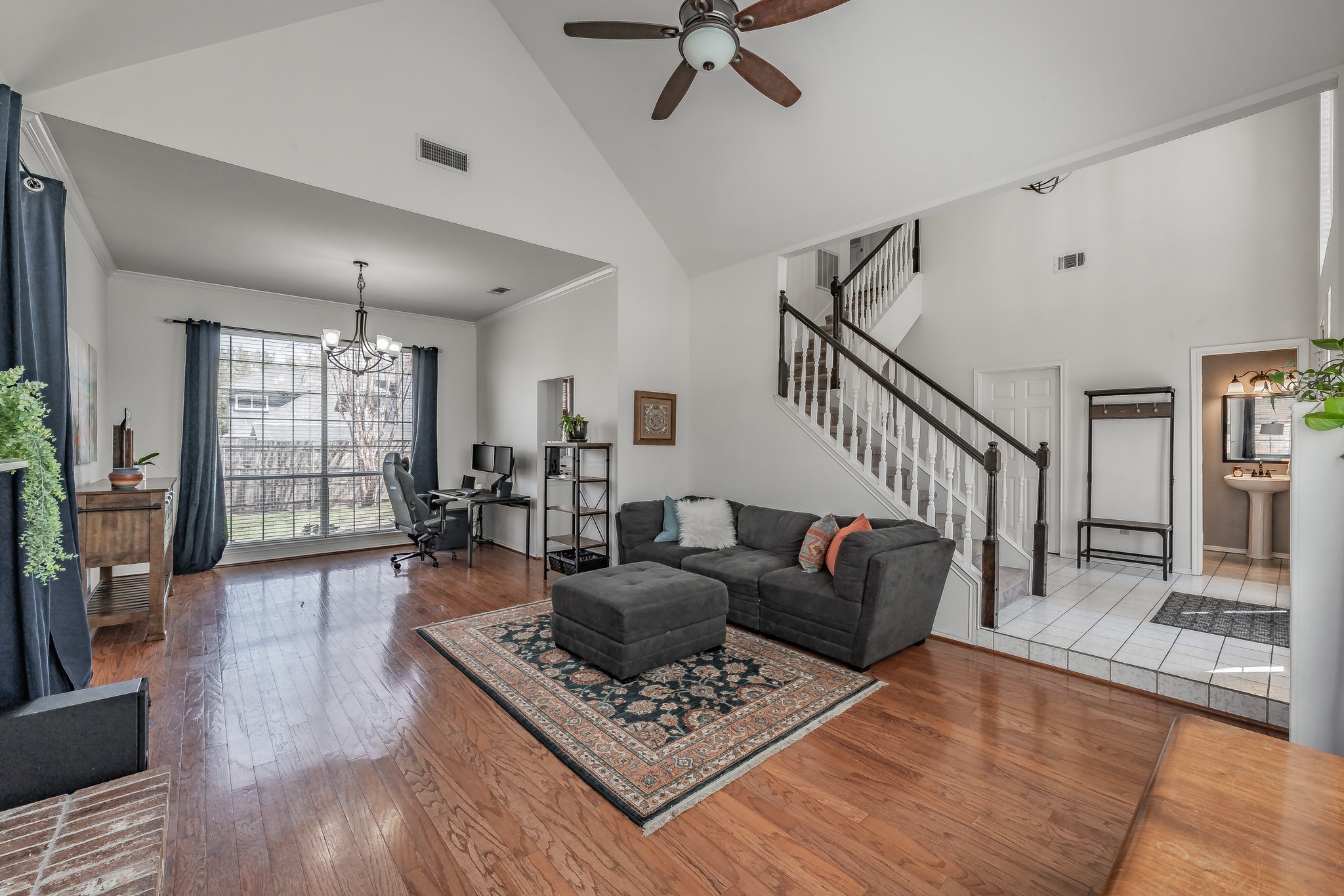 4916 Wolf Creek Trail