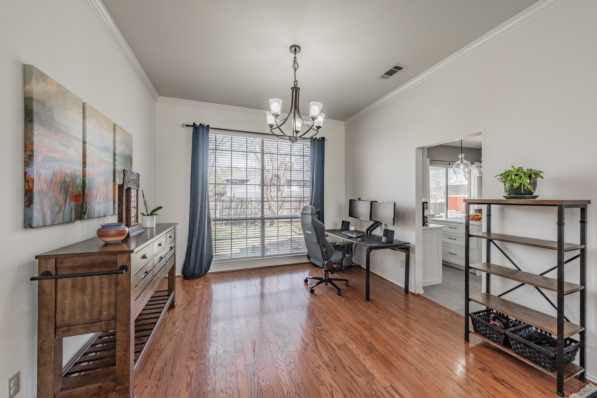 4916 Wolf Creek Trail