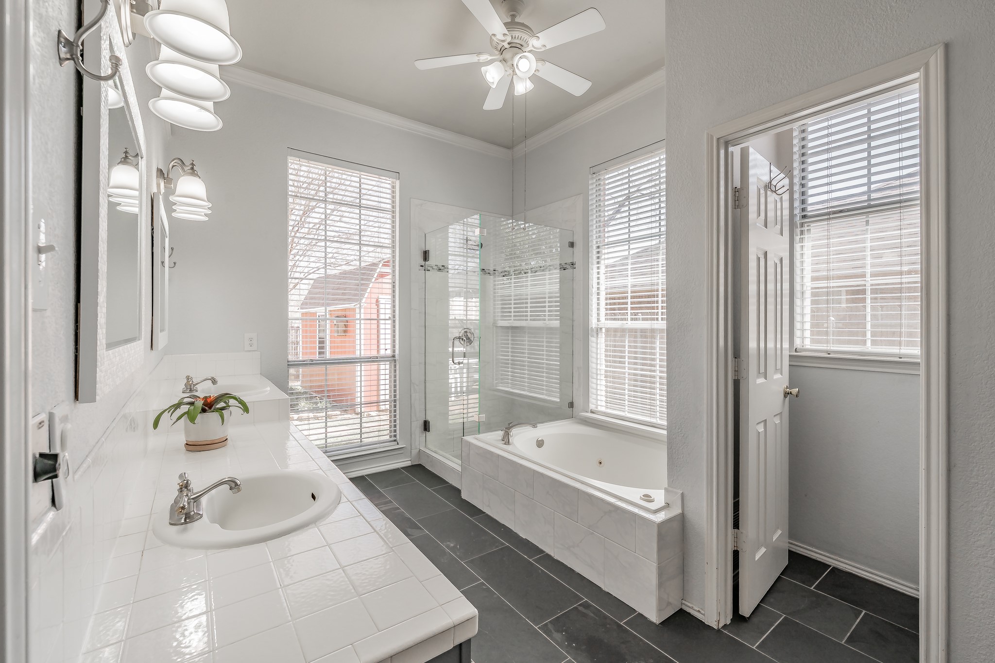 4916 Wolf Creek Trail