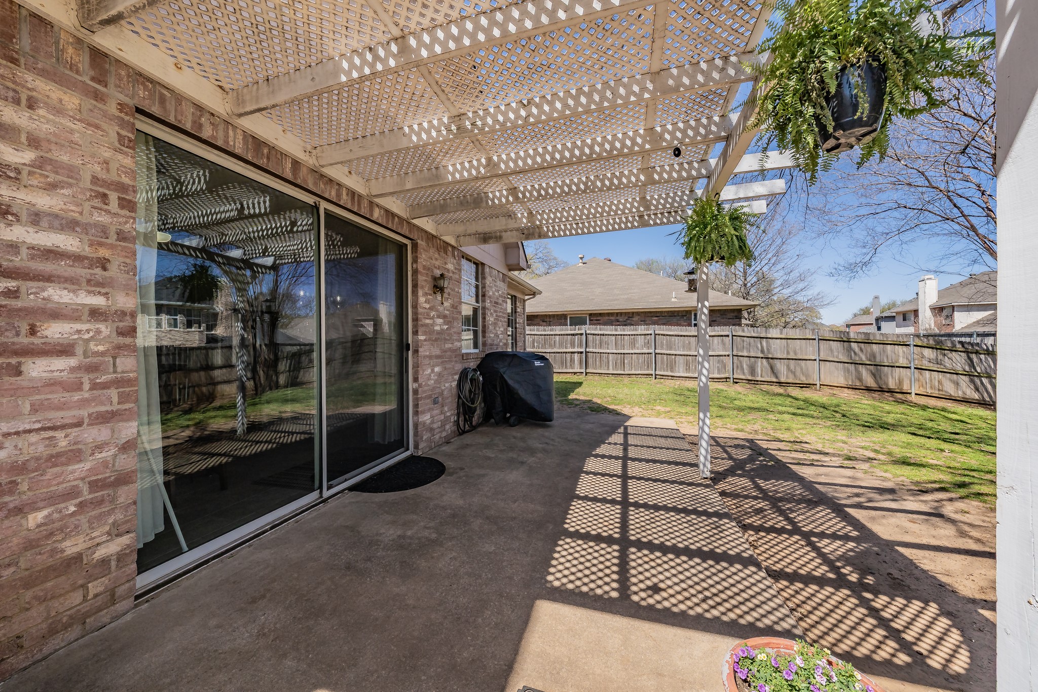 4916 Wolf Creek Trail