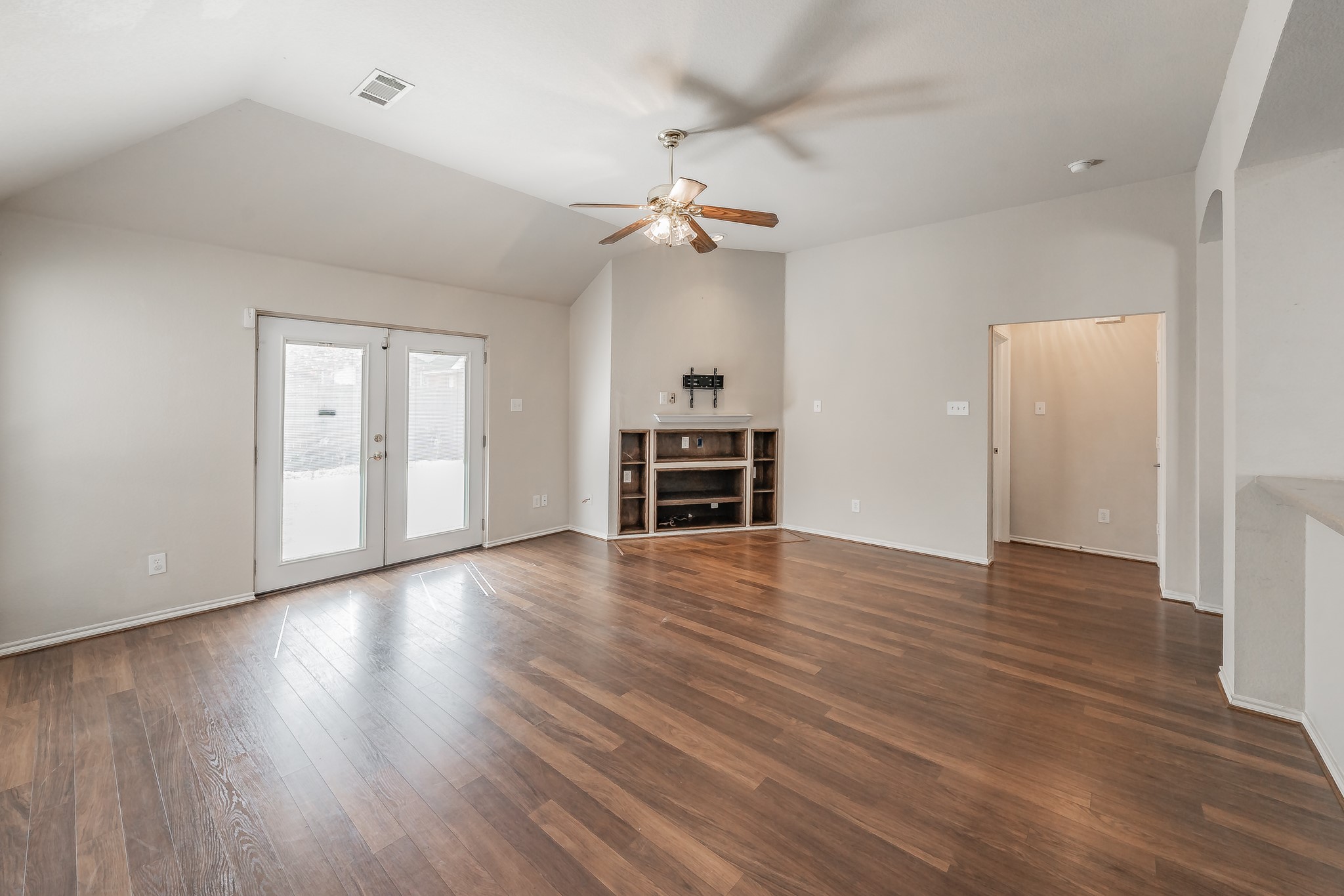 1014 Shortleaf Pine Drive
