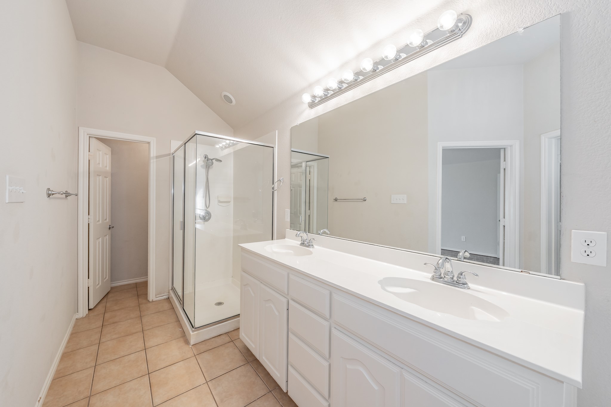 1014 Shortleaf Pine Drive