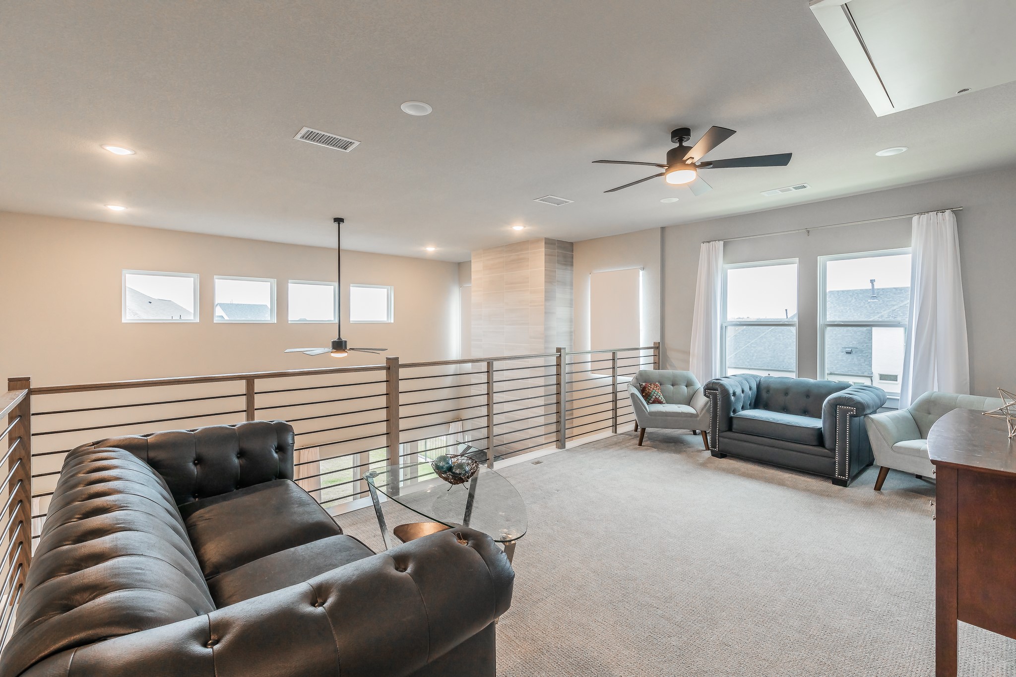 1933 Roundtree Circle W