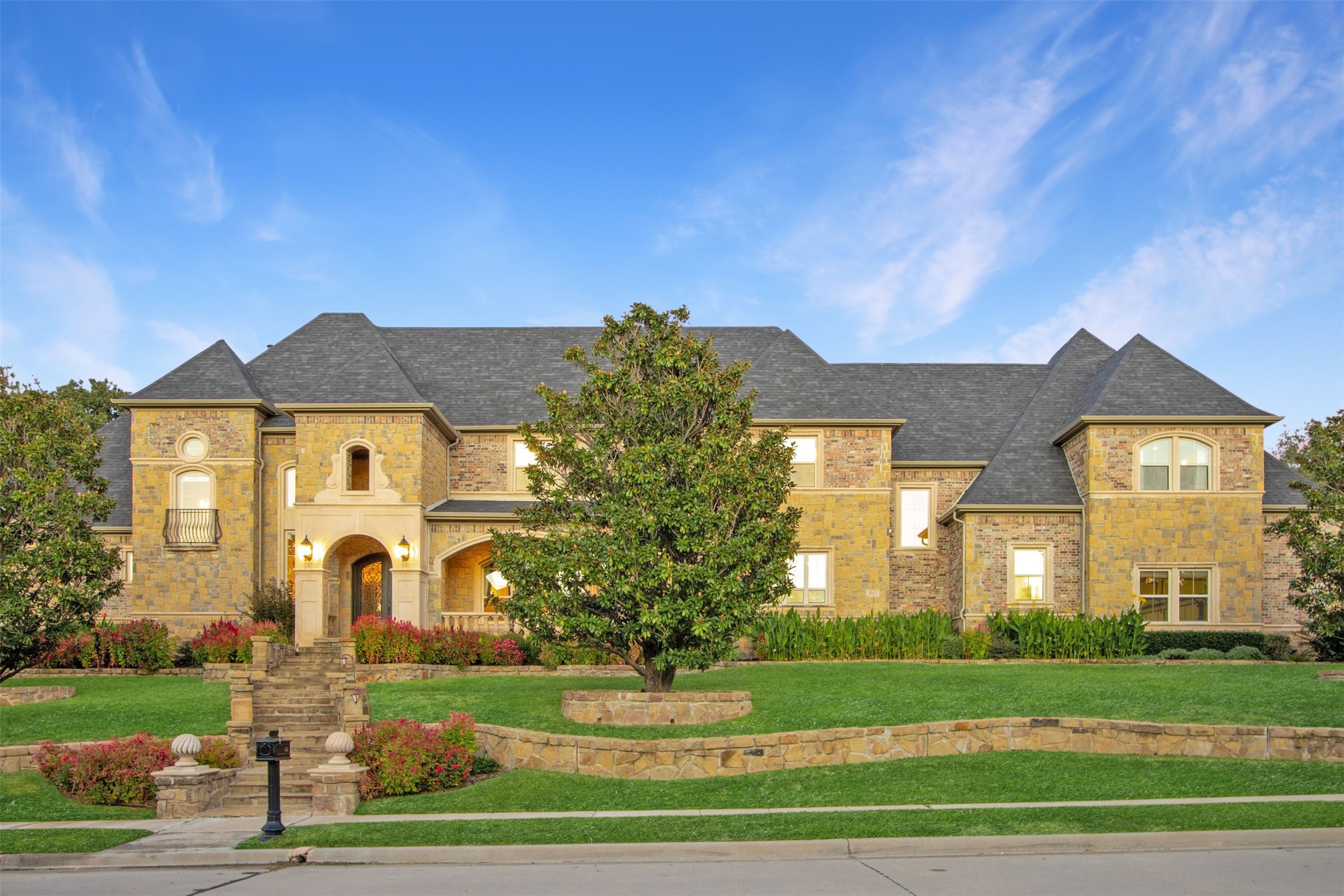 1613 Buckingham Drive