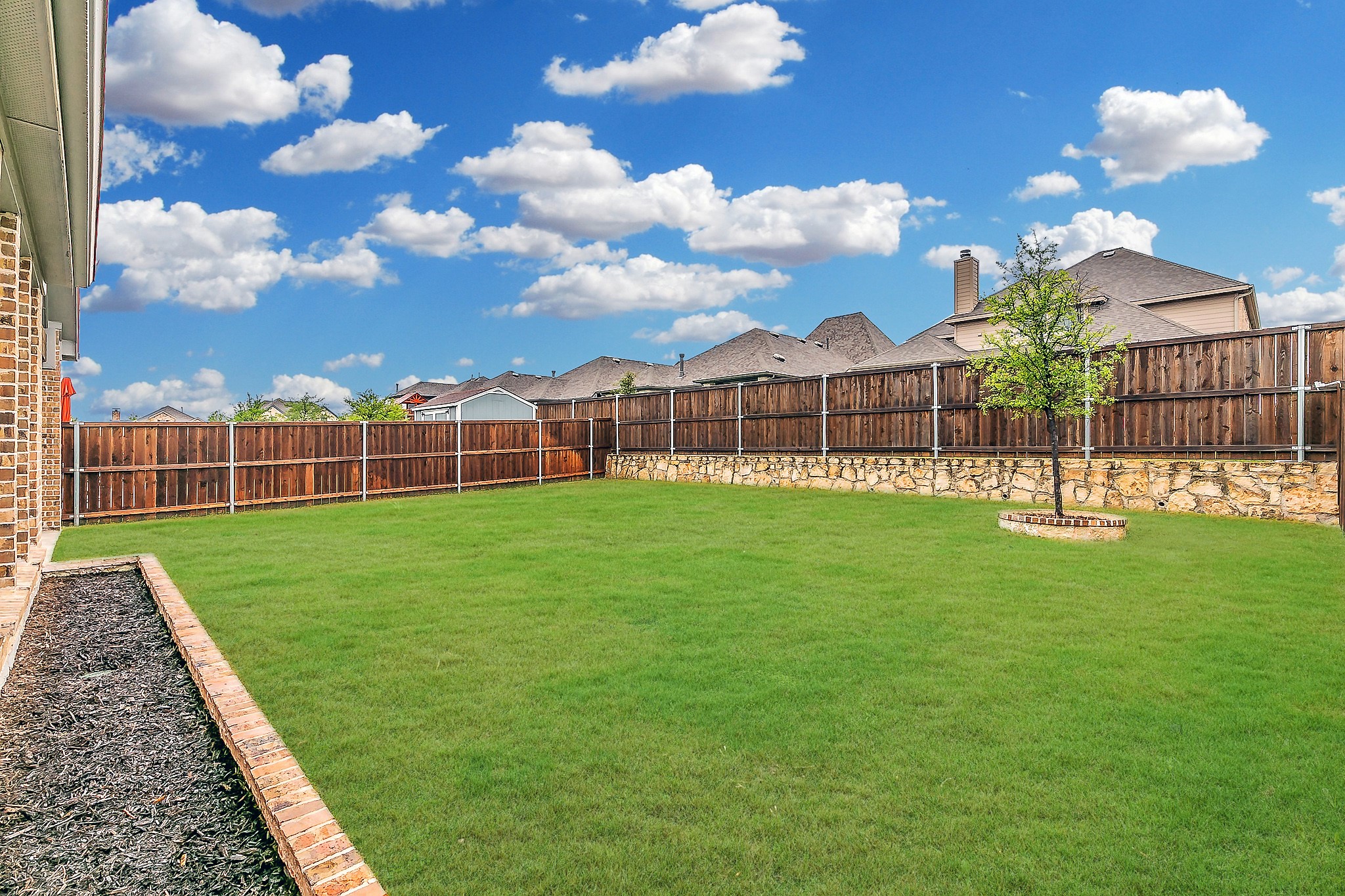1621 Stowers Trail