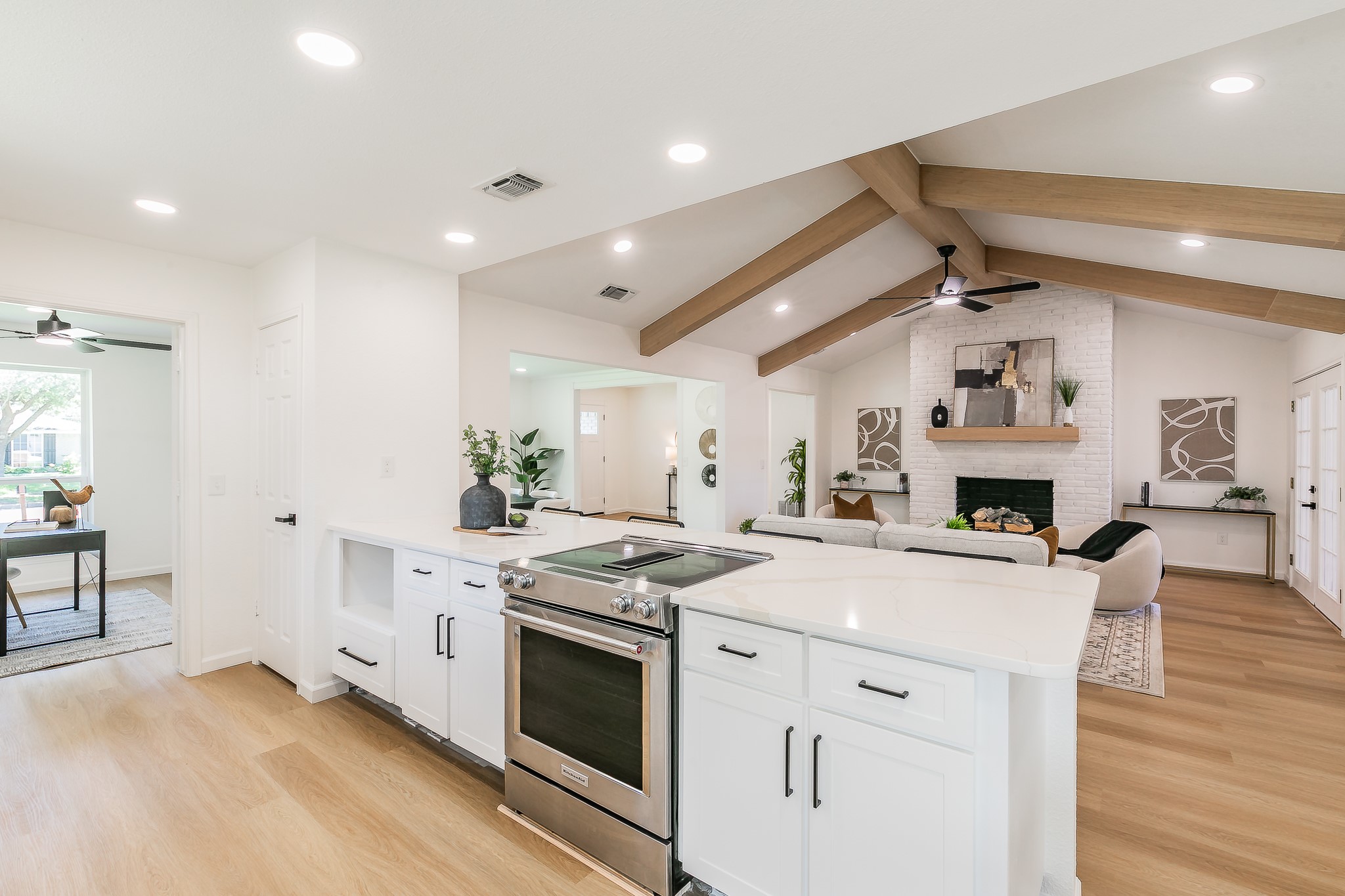 2505 Kelsey Drive