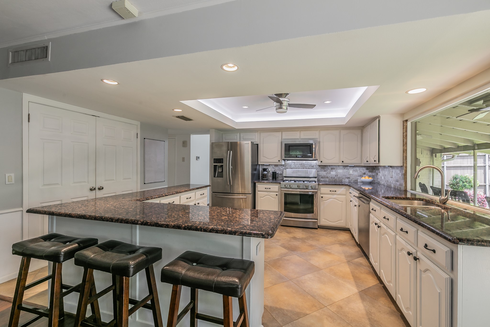 6772 Town Bluff Drive