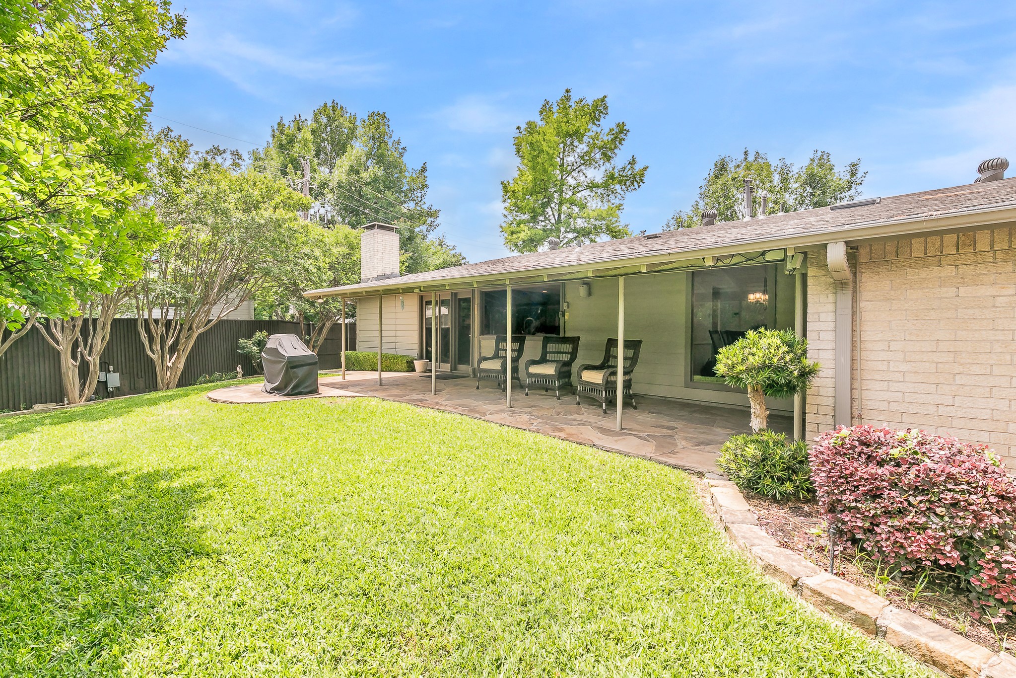 6772 Town Bluff Drive