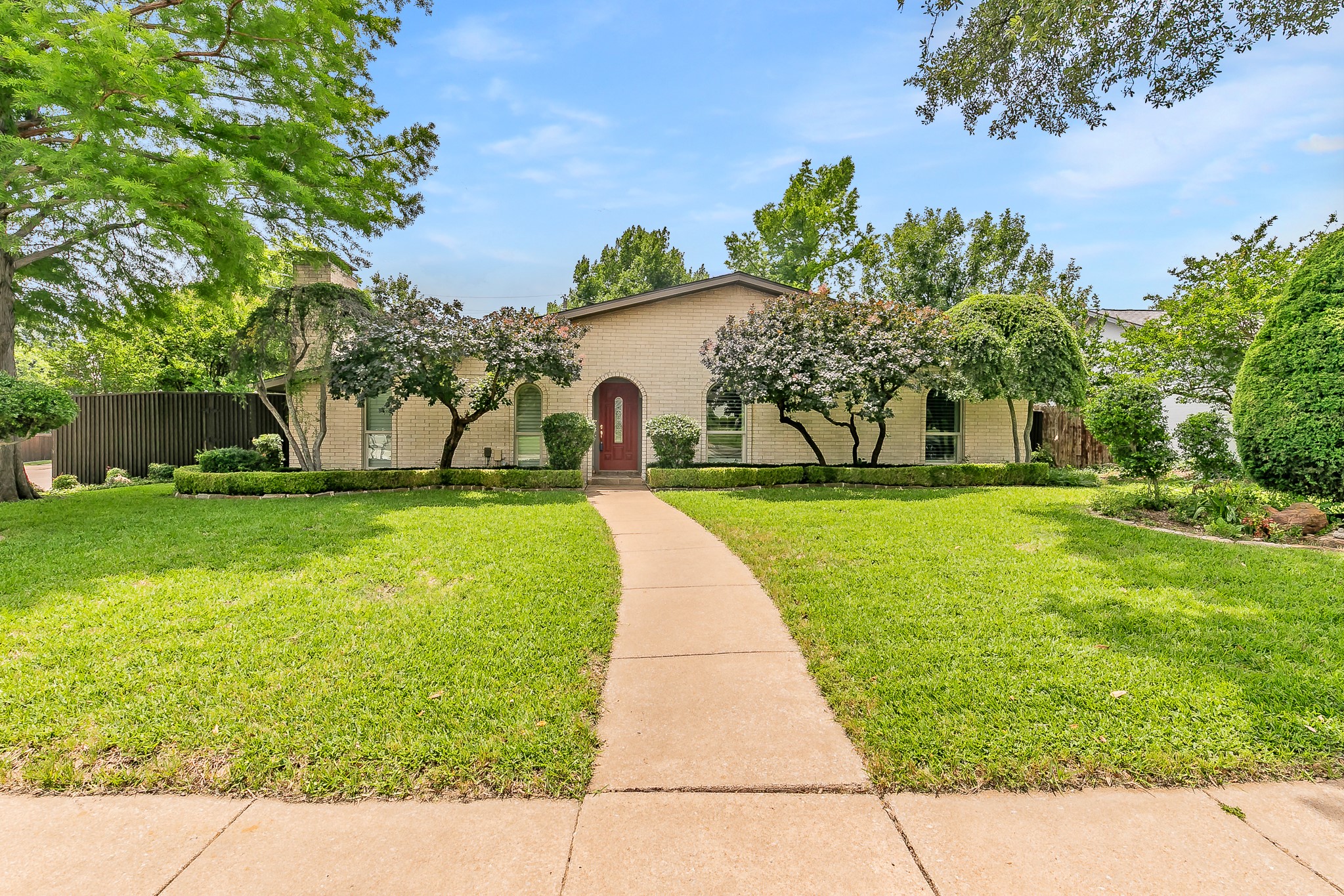 6772 Town Bluff Drive