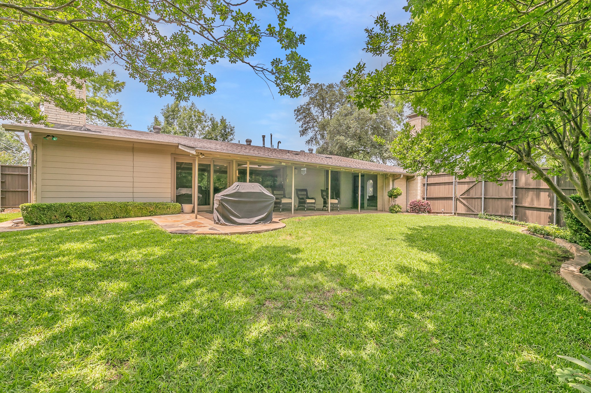 6772 Town Bluff Drive