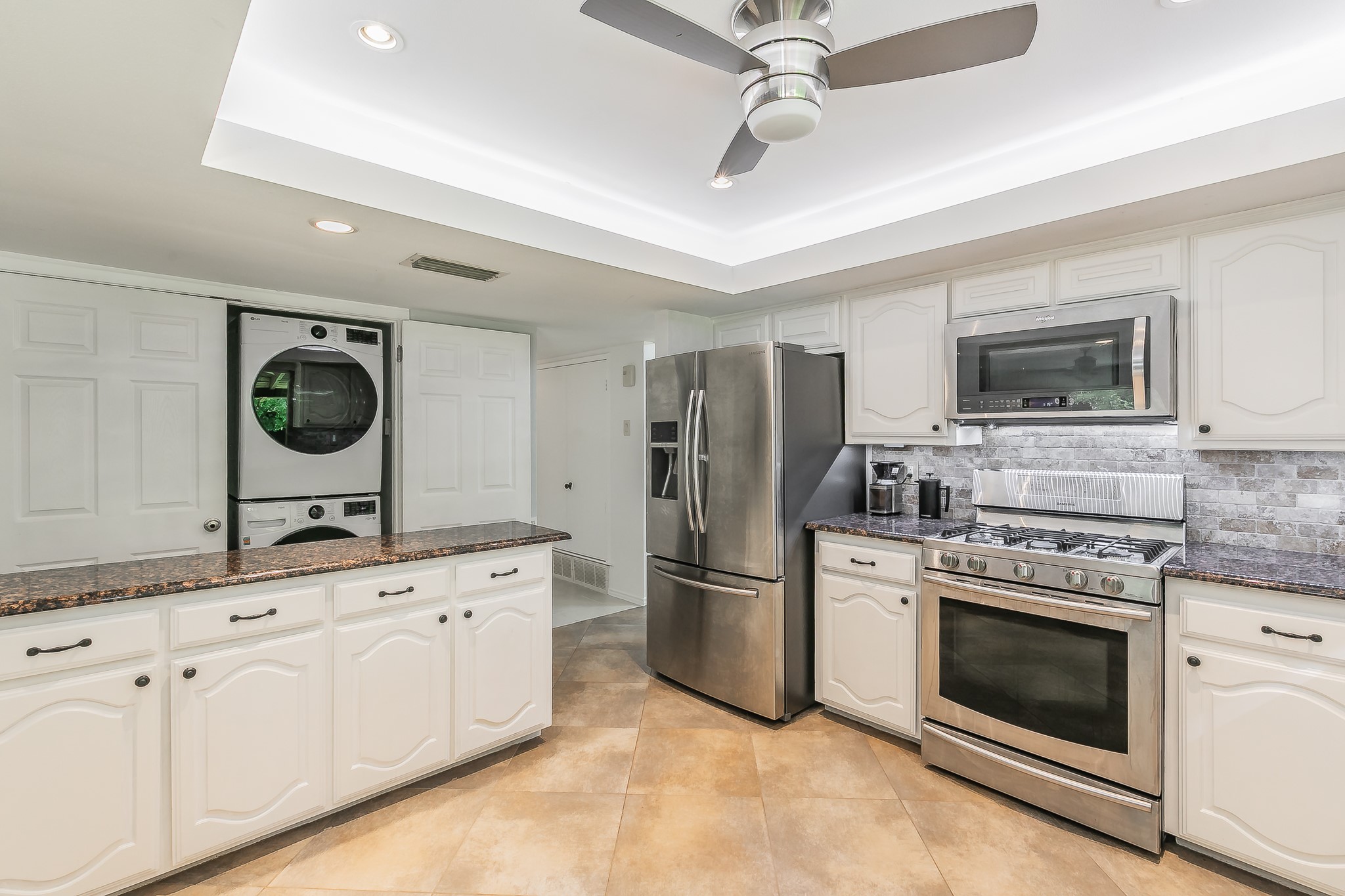 6772 Town Bluff Drive