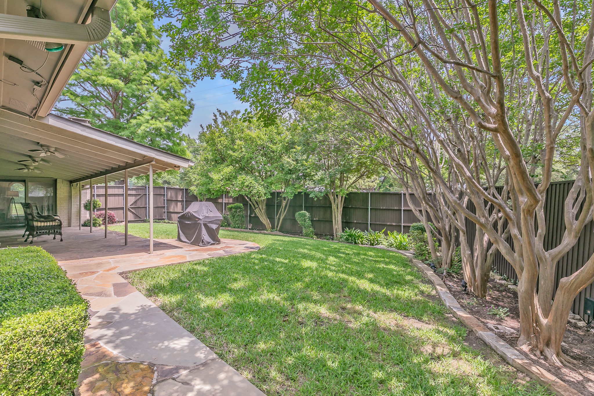 6772 Town Bluff Drive