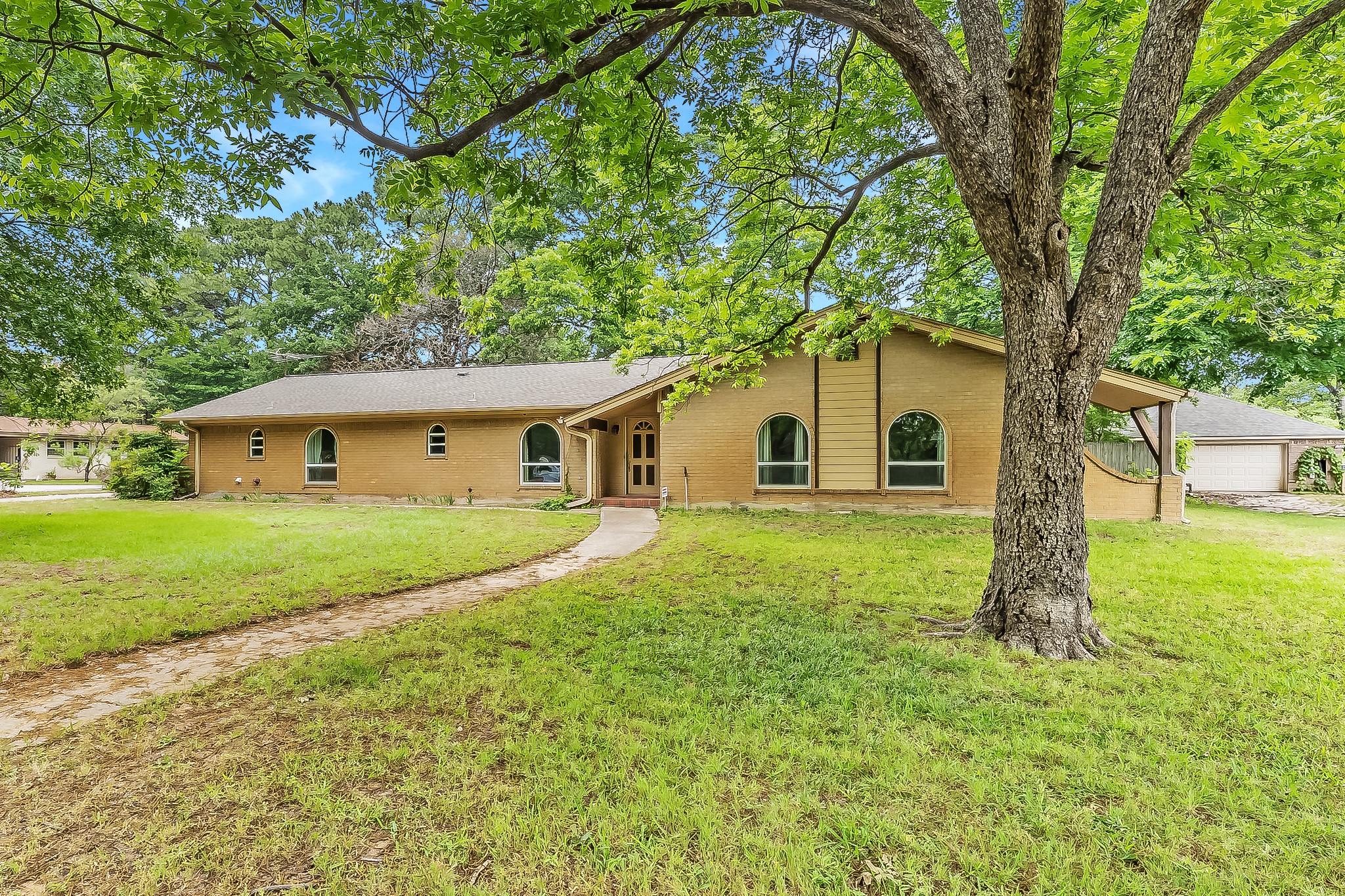 1808 Arthur Drive