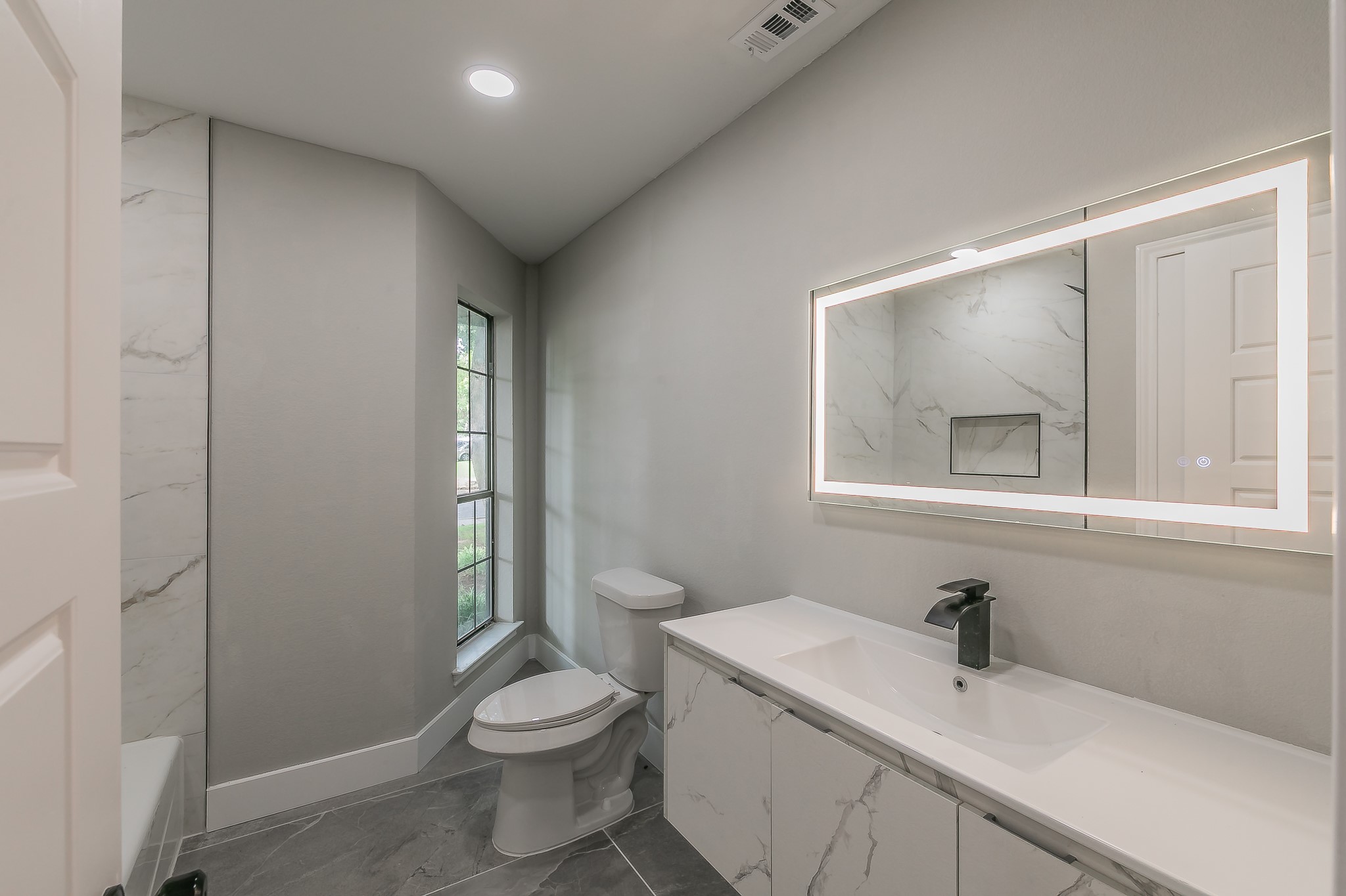 1103 Teakwood Drive