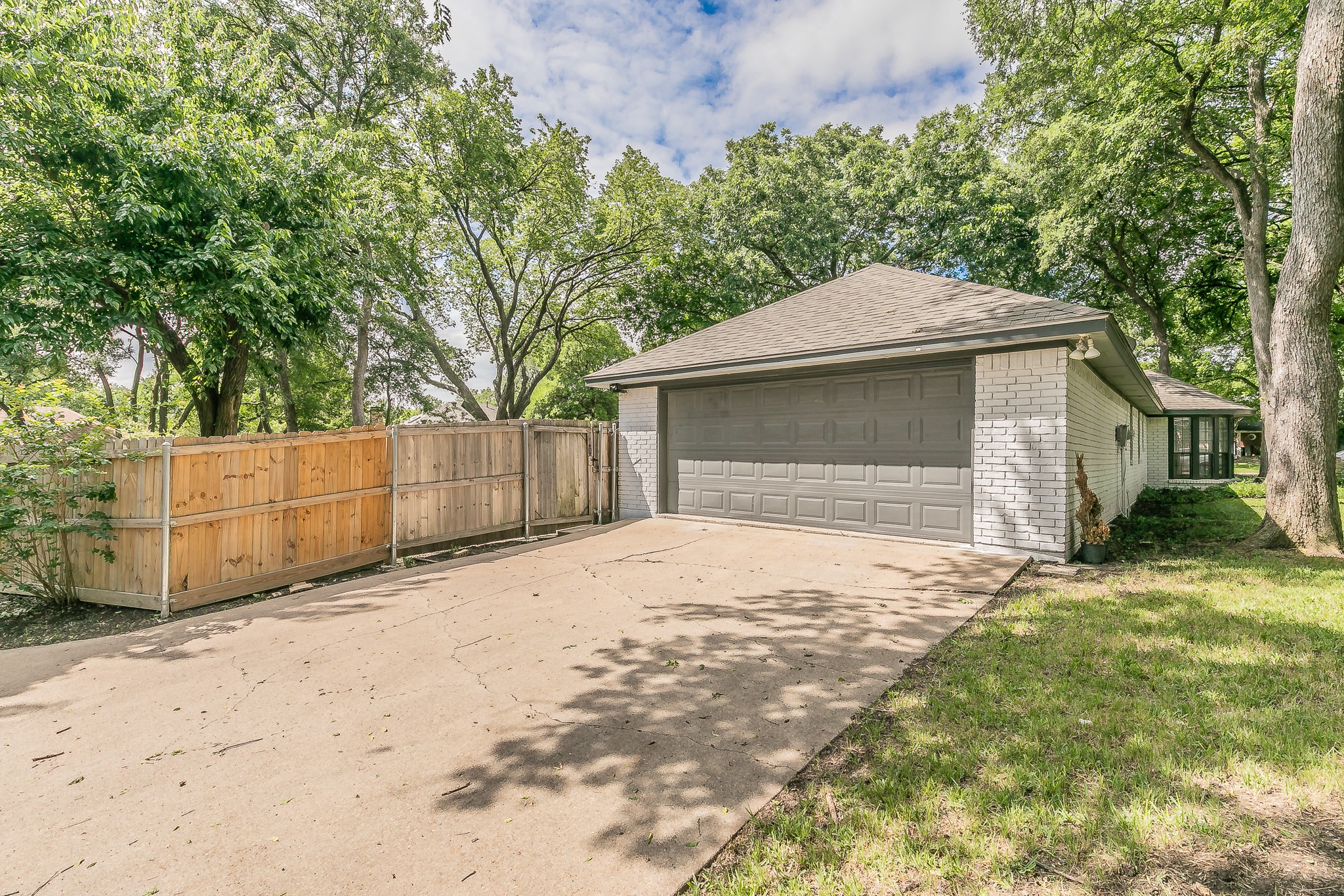 1103 Teakwood Drive