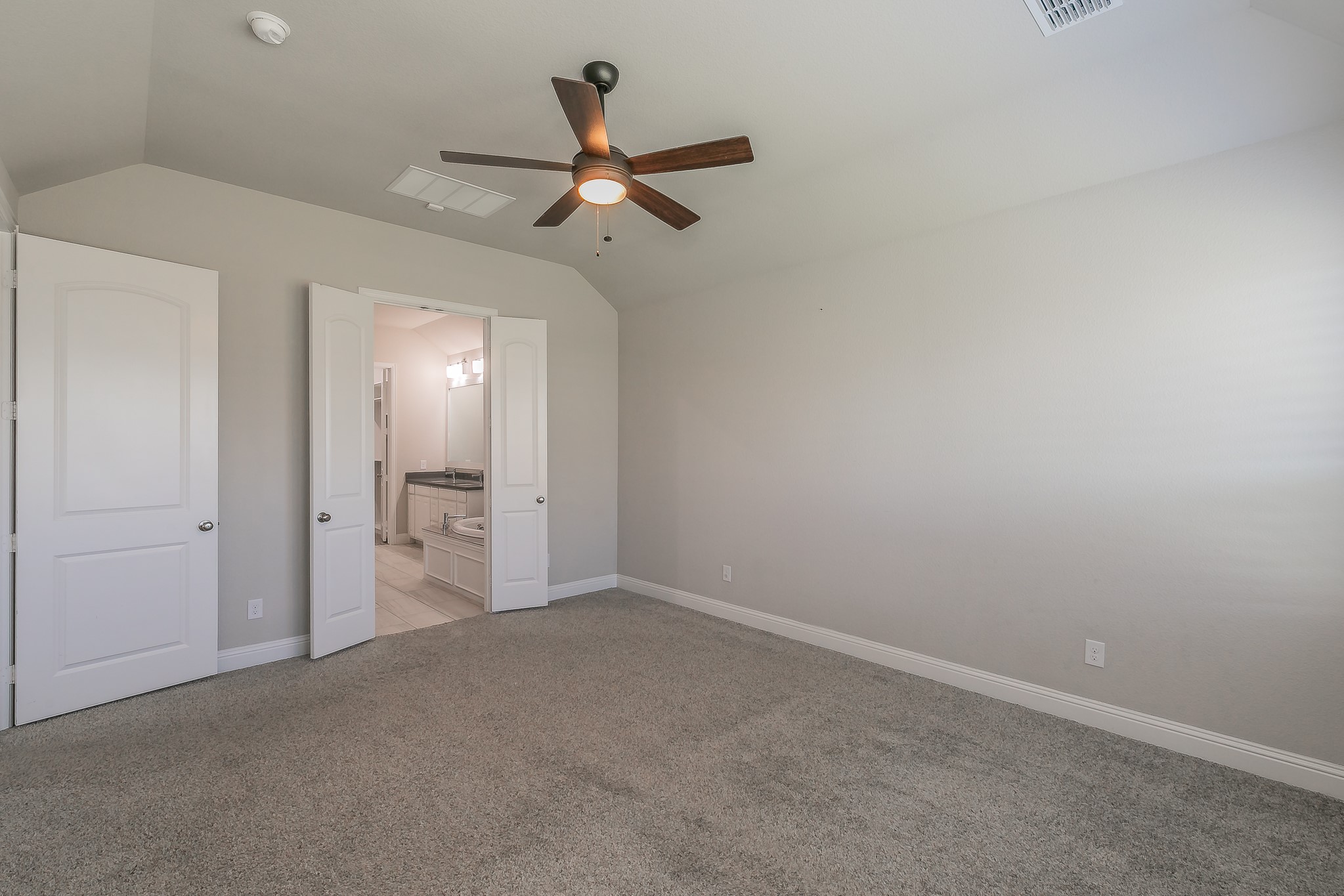 14636 Martin Creek Cove