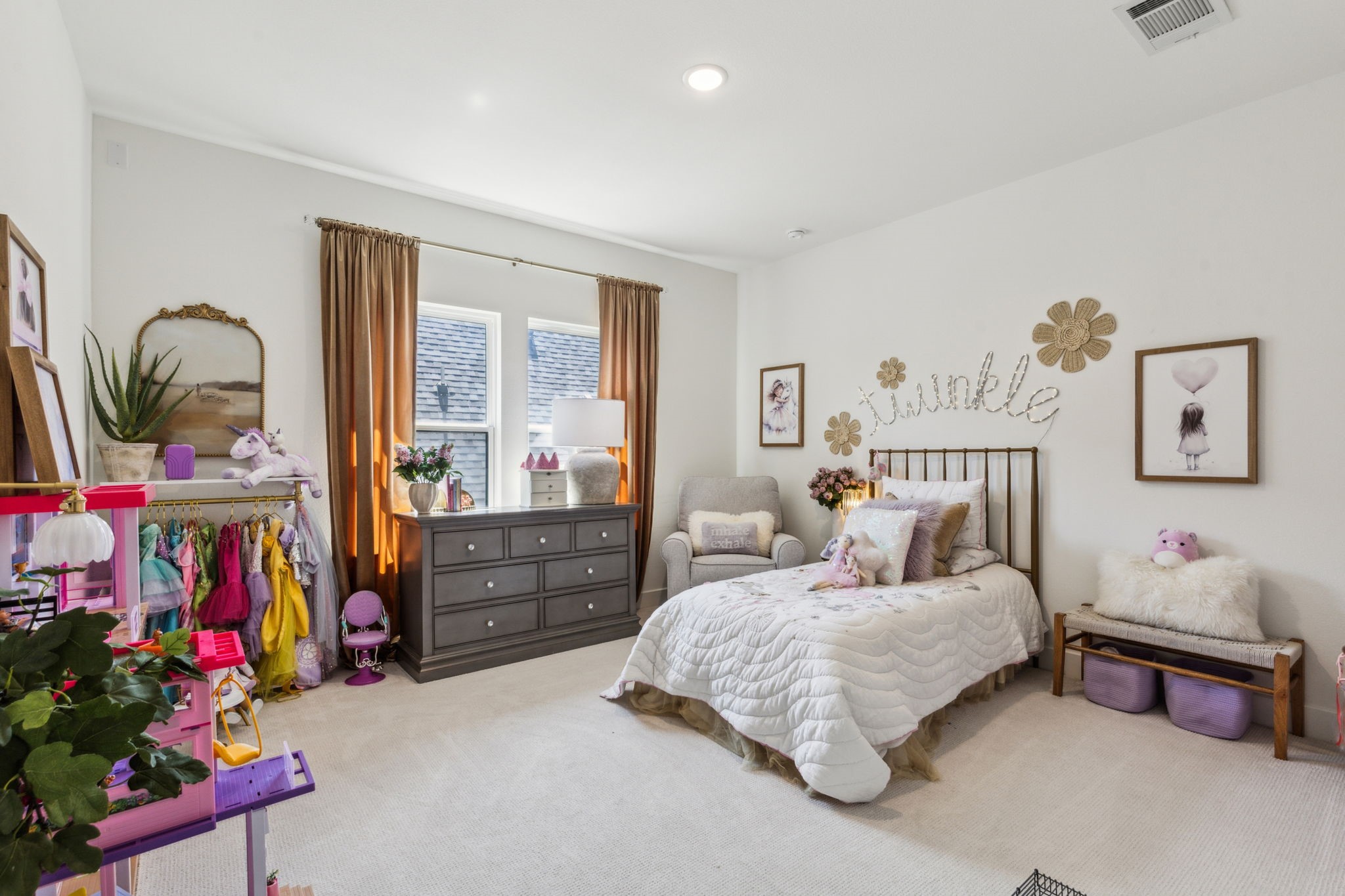 2217 Sherluck Court