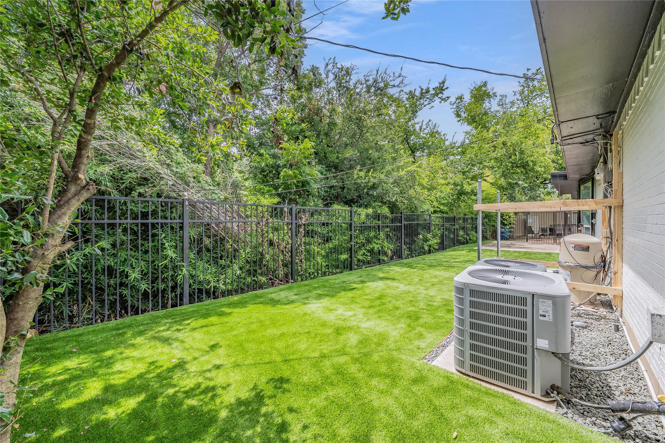 11417 Park Central Place