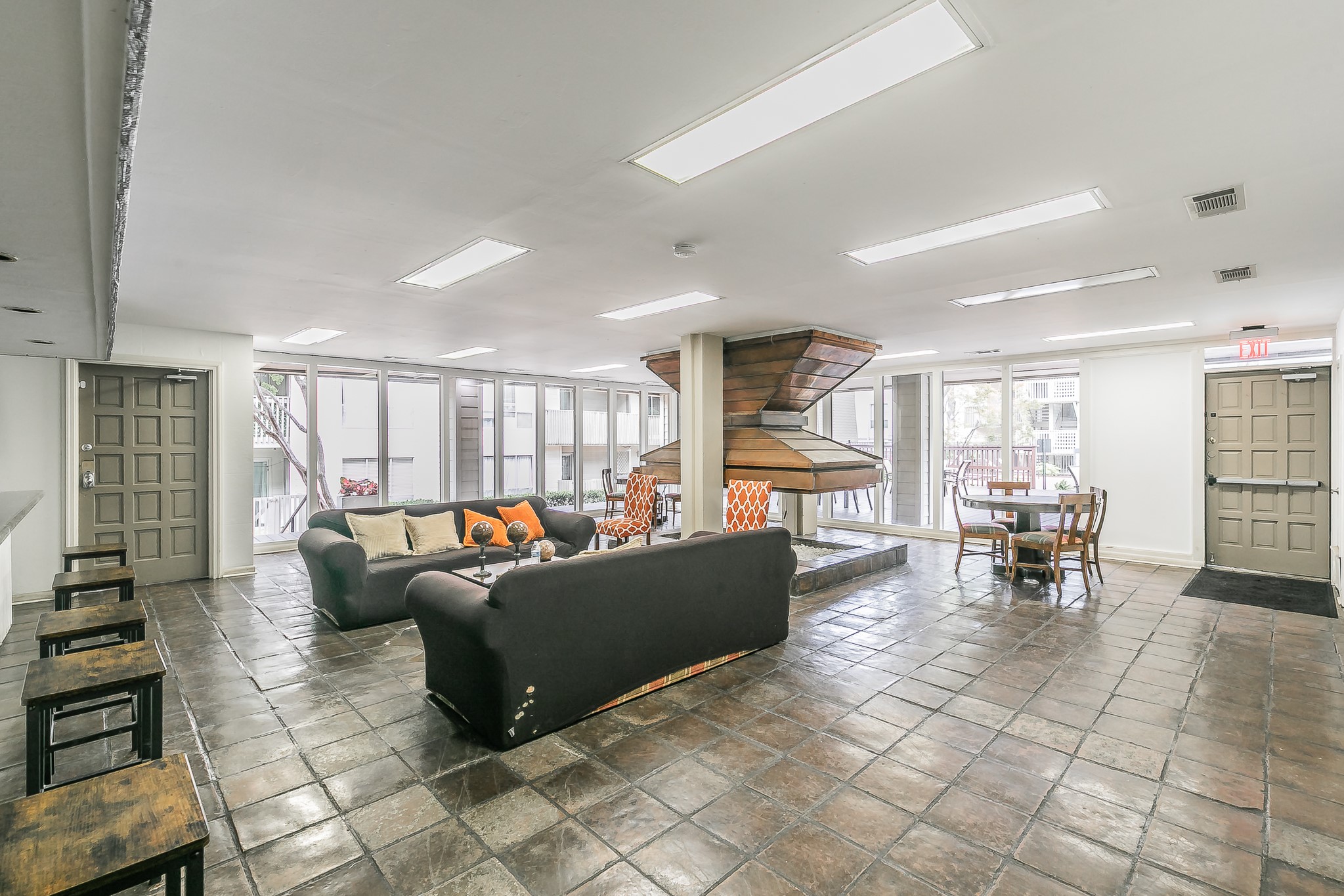 4851 Cedar Springs Road 175