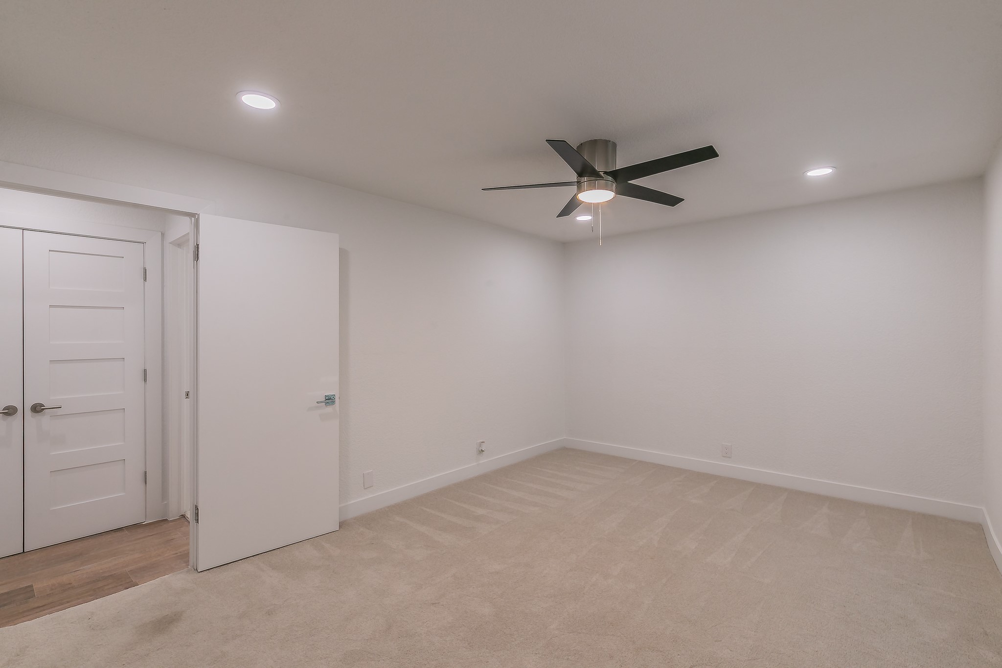 4851 Cedar Springs Road 175