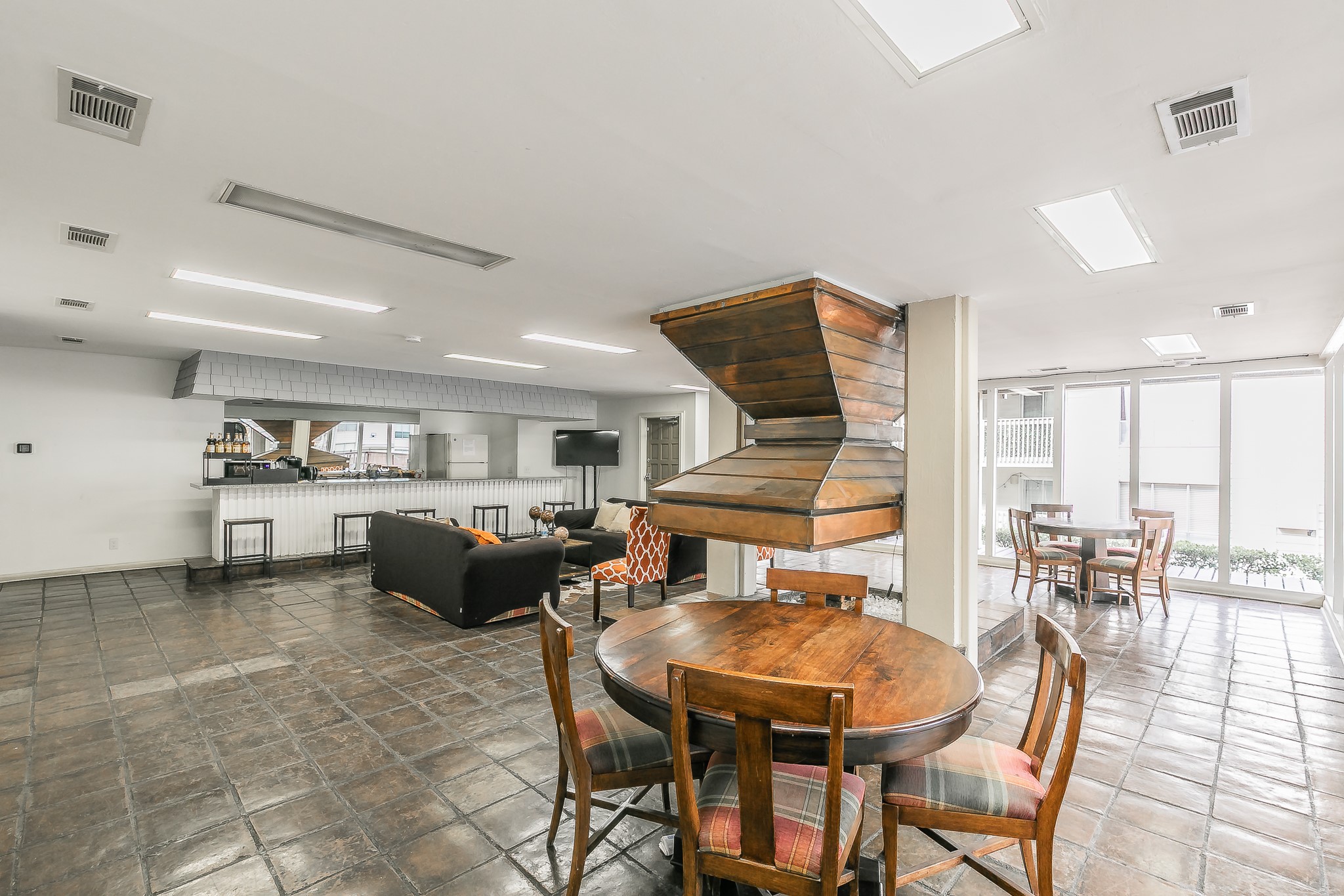 4851 Cedar Springs Road 175