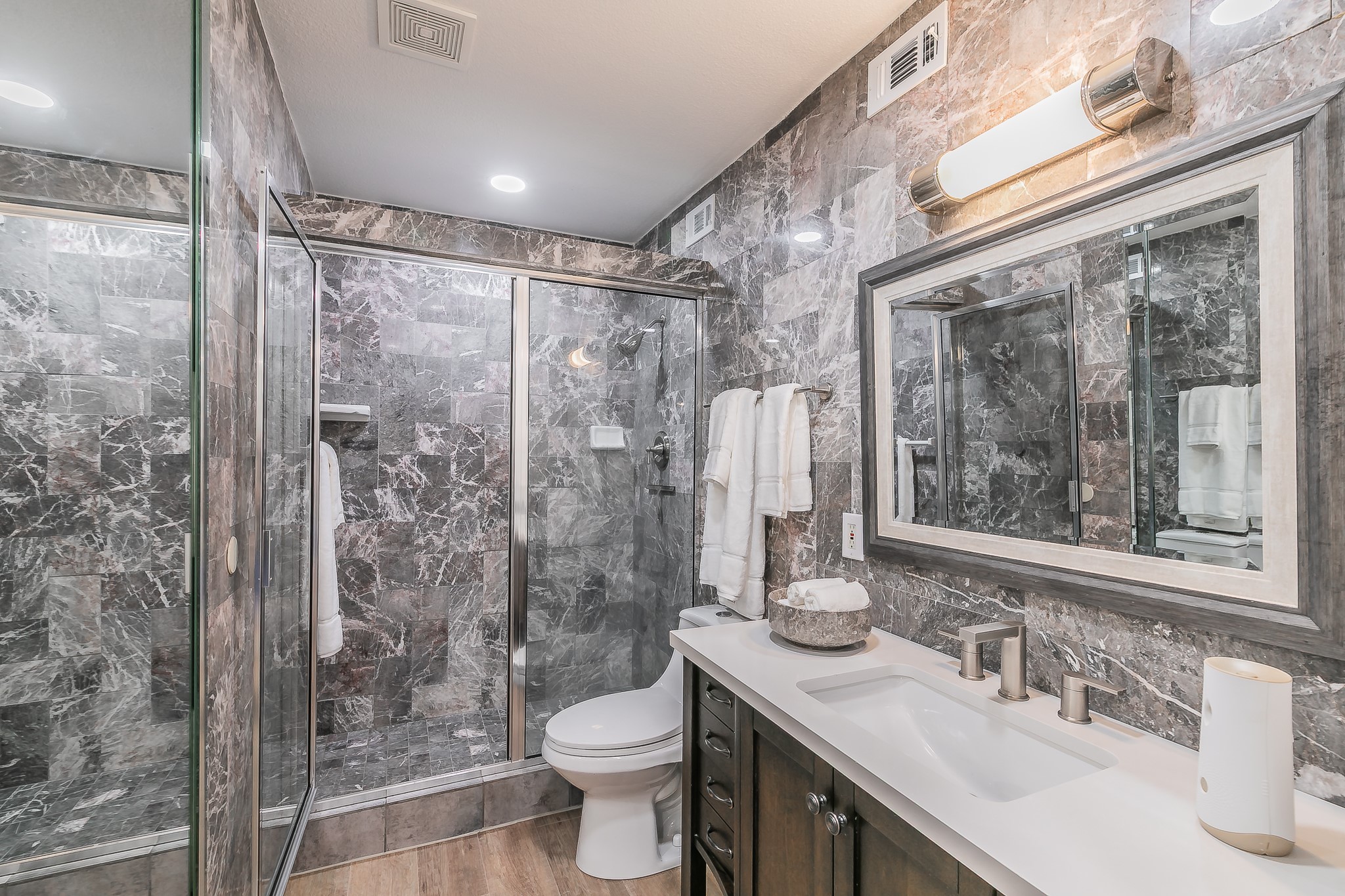 4851 Cedar Springs Road 175